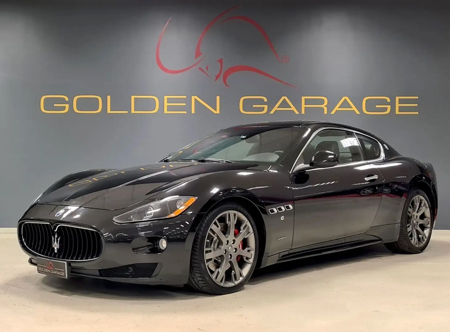 Maserati GranTurismo 4.7 V8 S Zwart - 1