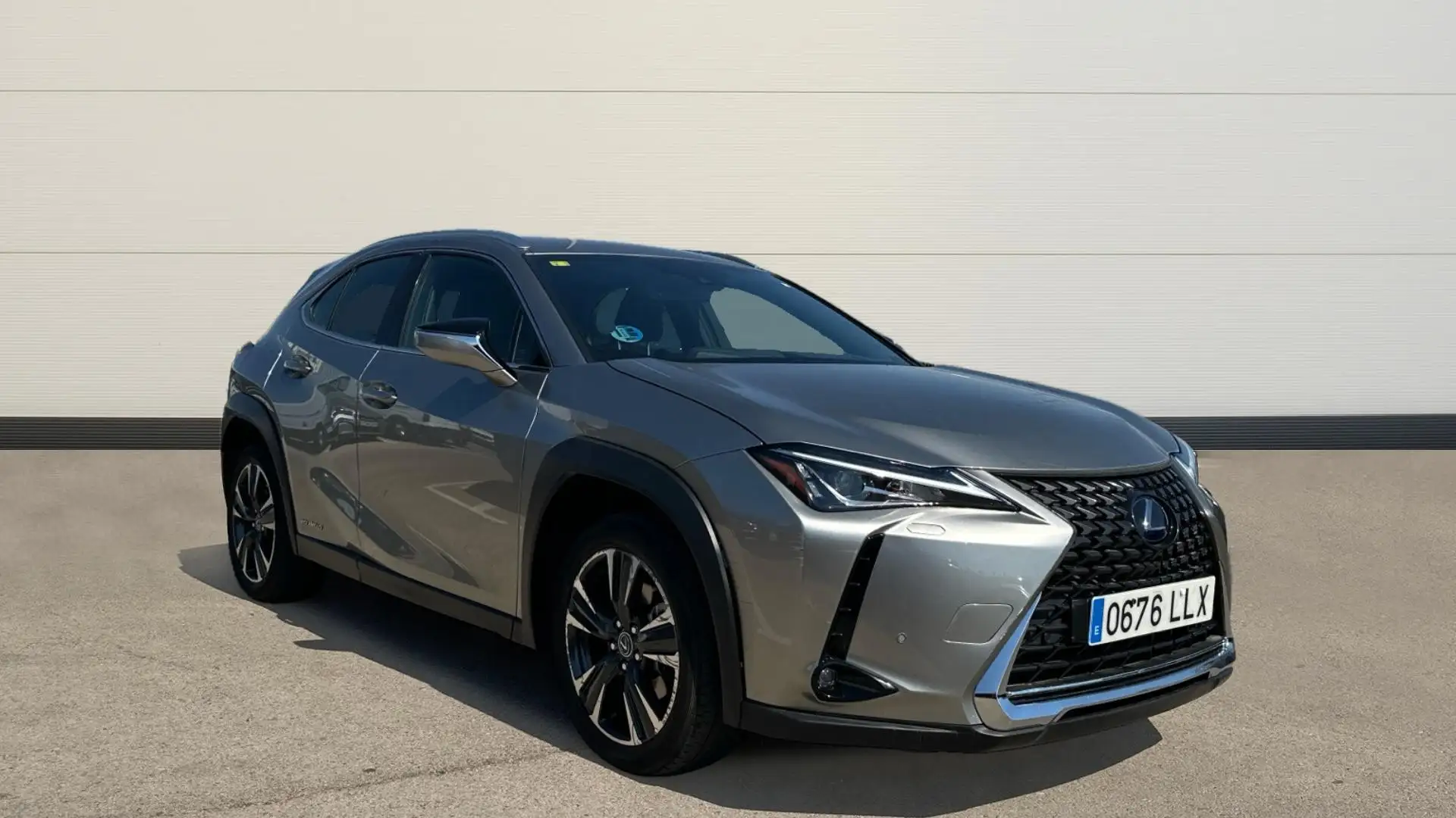 Lexus UX 250h Premium 4WD - 1