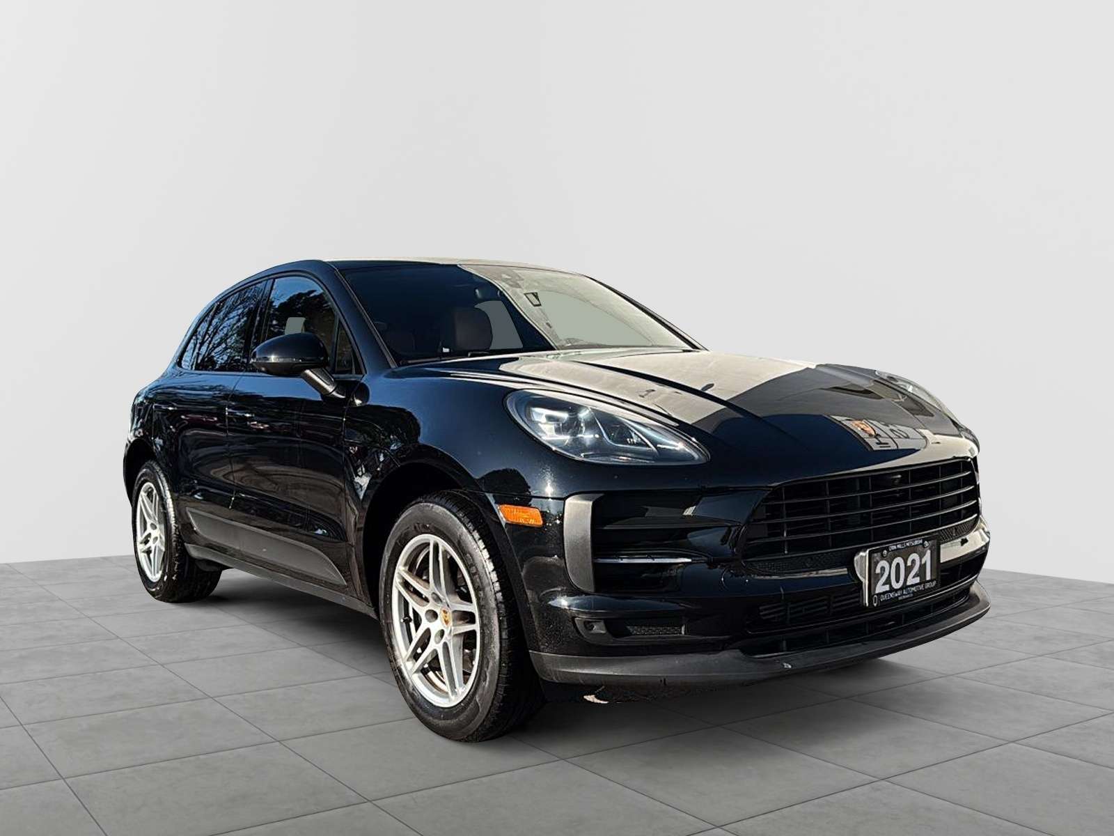 2021 Porsche Macan Base | Apple CarPlay | Heated Steering Wheel alt 2