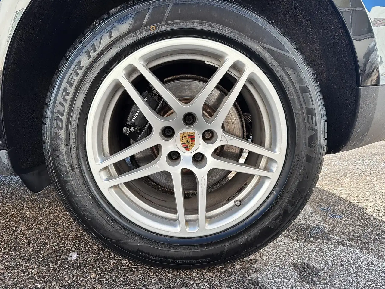 Porsche Macan снимка Porsche Macan
