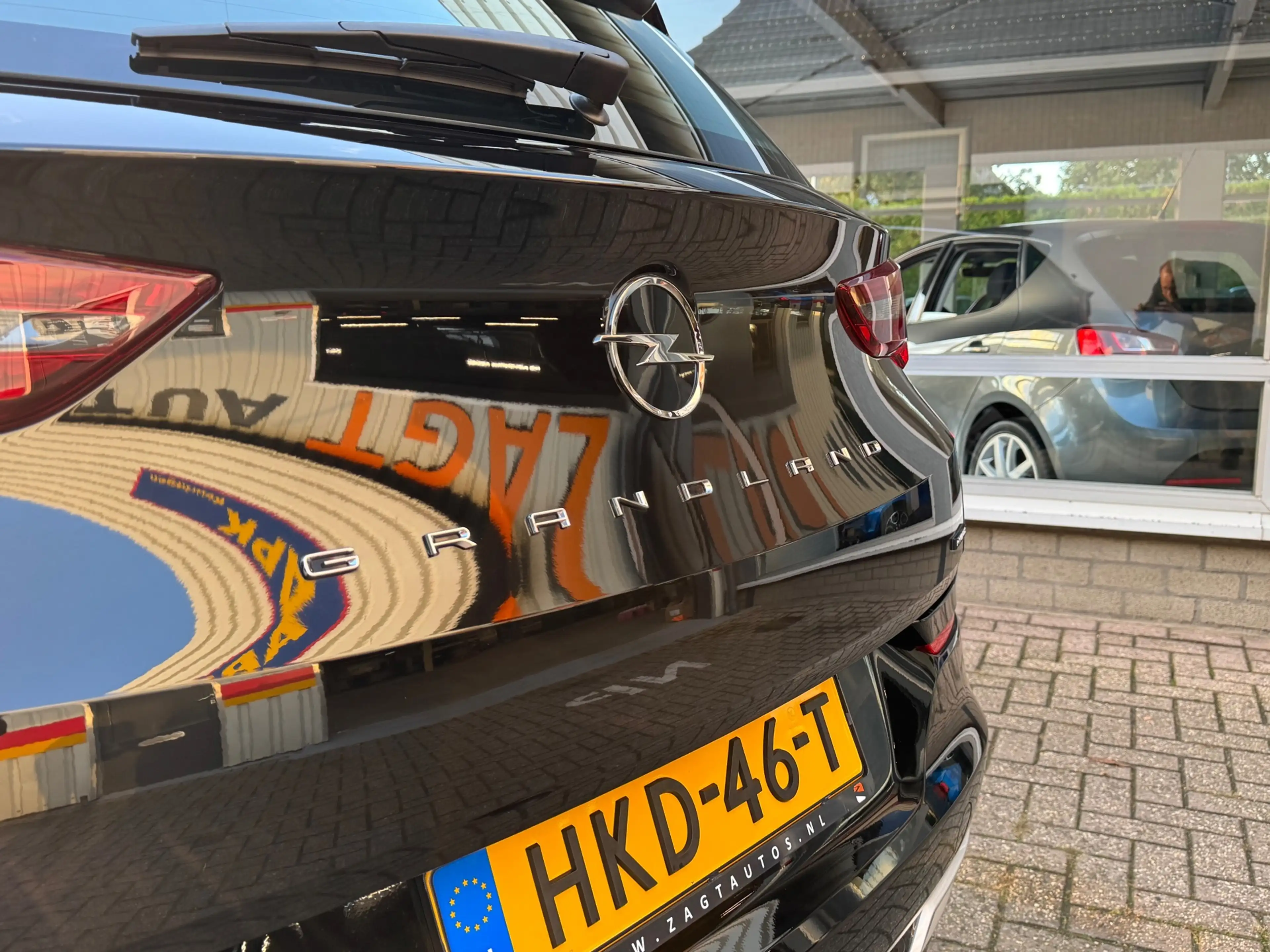 Opel Grandland 1.2 Turbo Hybrid GS — photo 23