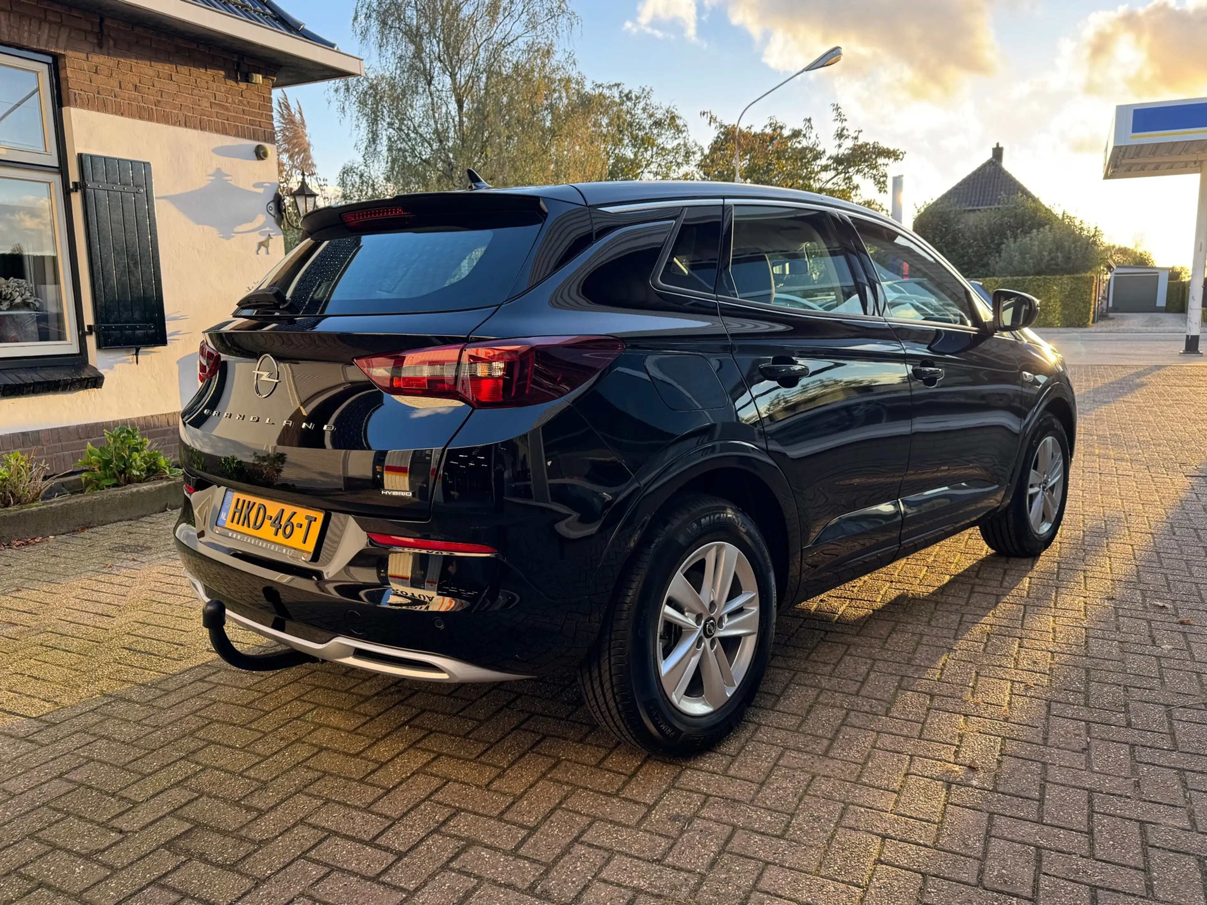 Opel Grandland 1.2 Turbo Hybrid GS — photo 4