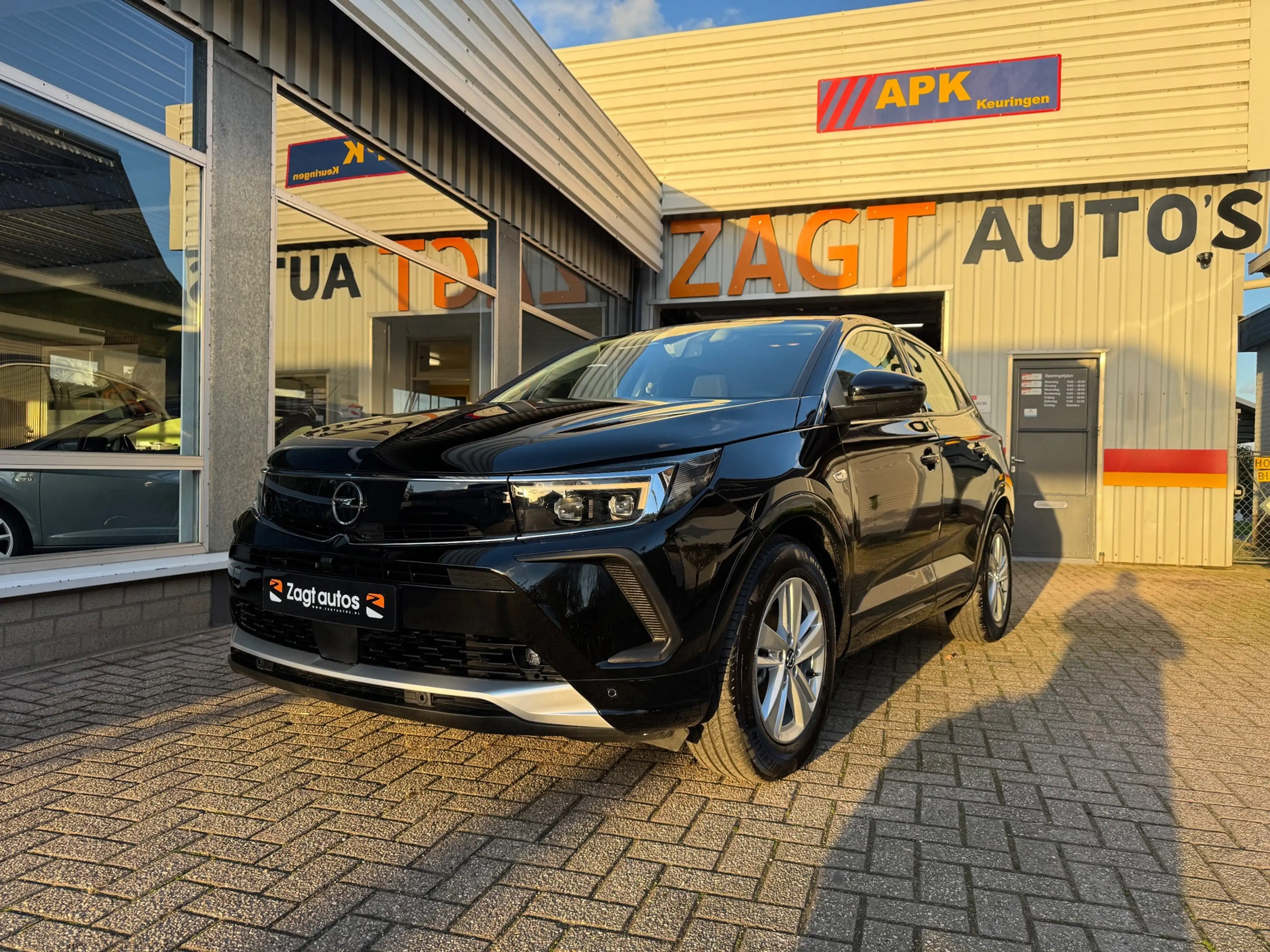 Opel Grandland 1.2 Turbo Hybrid GS