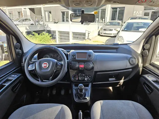 Fiat Qubo view 9