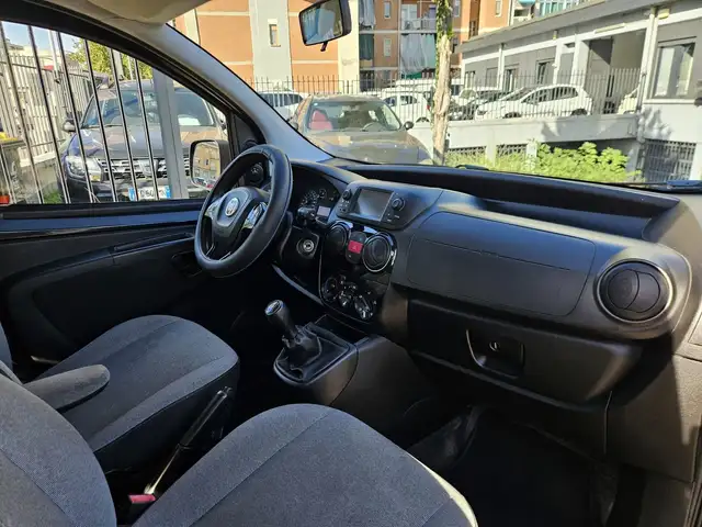 Fiat Qubo view 10