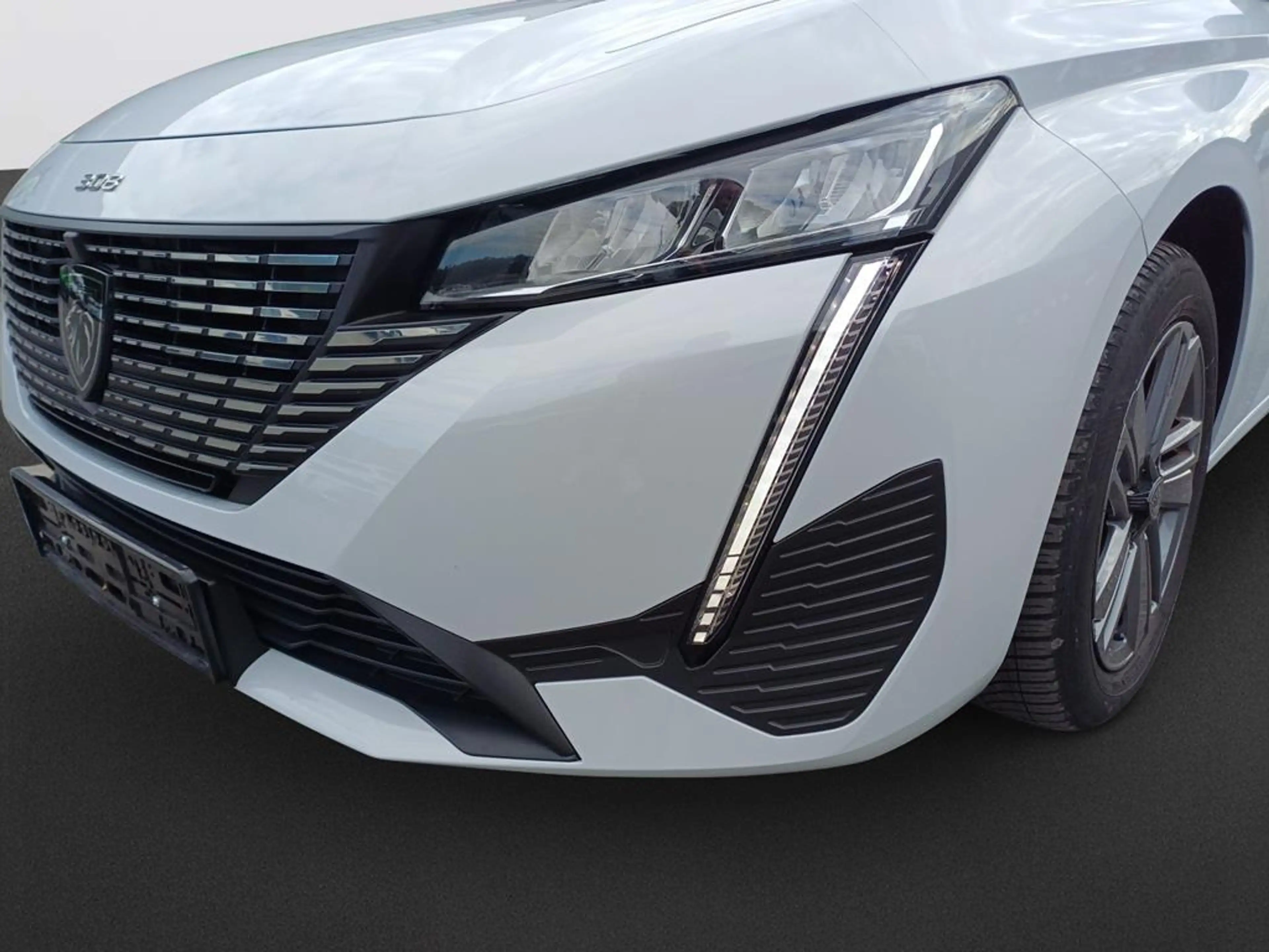 Peugeot 308 Allure — photo 9