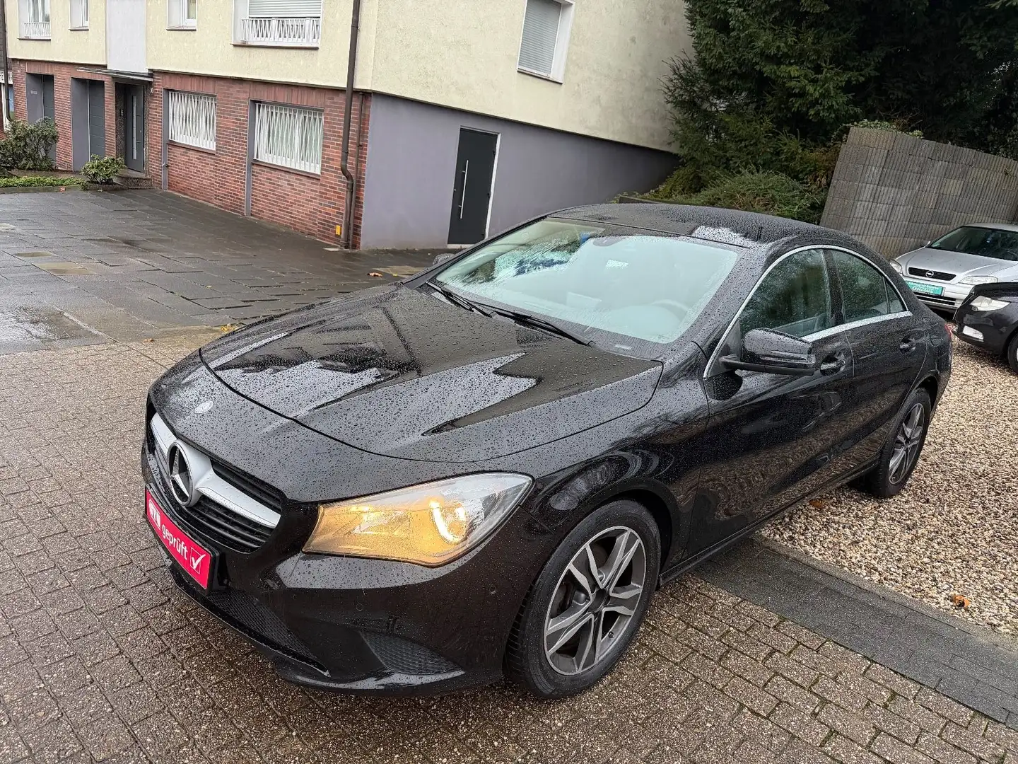Mercedes-Benz CLA 200 CLA CLA 200*TÜV NEU*1 HAND*KLIMA*TOP* Noir - 1