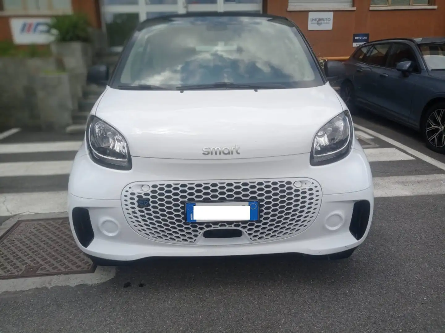 smart forTwo Eq Passion 60 Kw Bianco - 1
