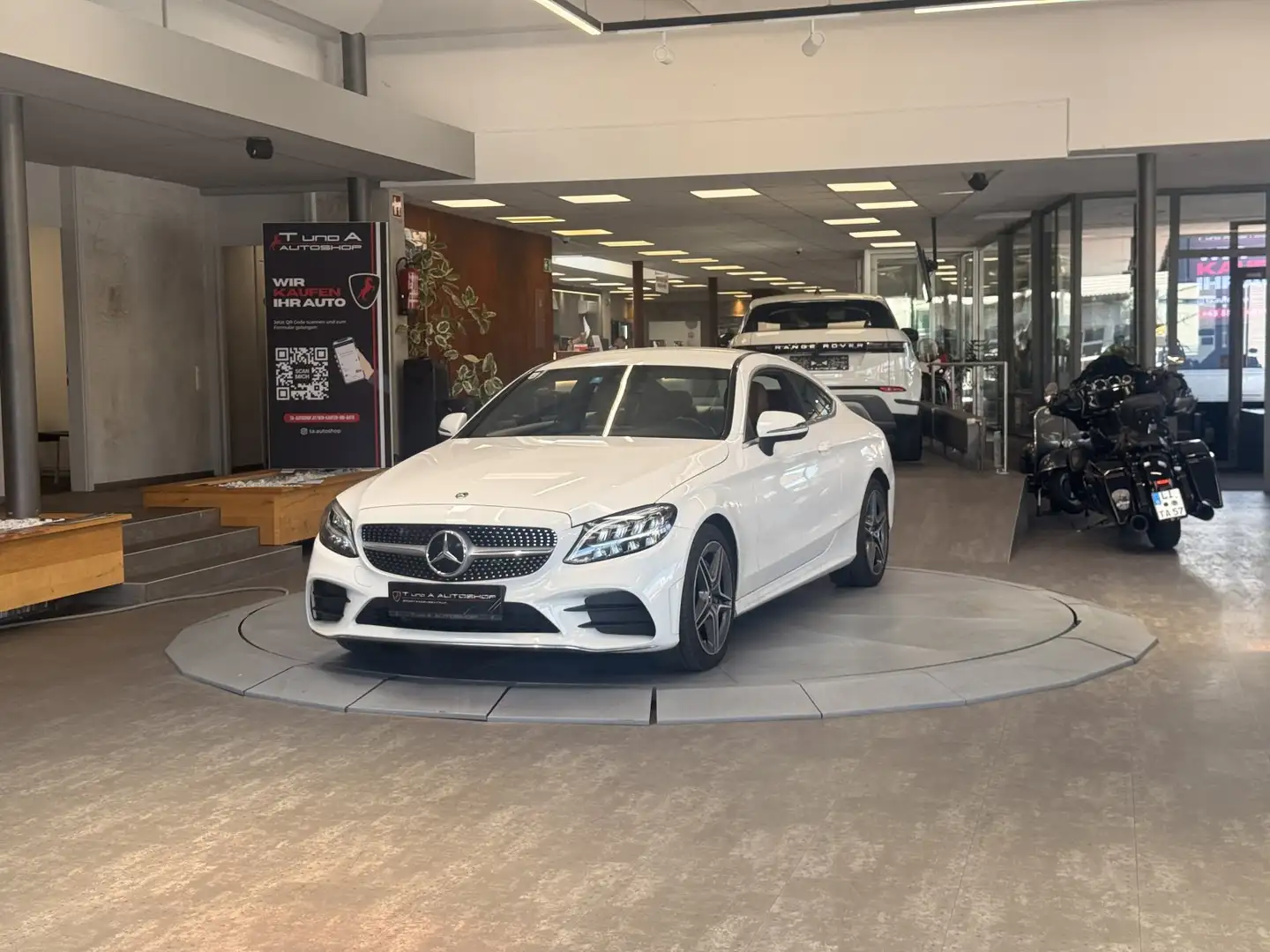 Mercedes-Benz C 200 d AMG-Line Aut. *Kamera*Navi*19Zoll*LED Weiß - 1