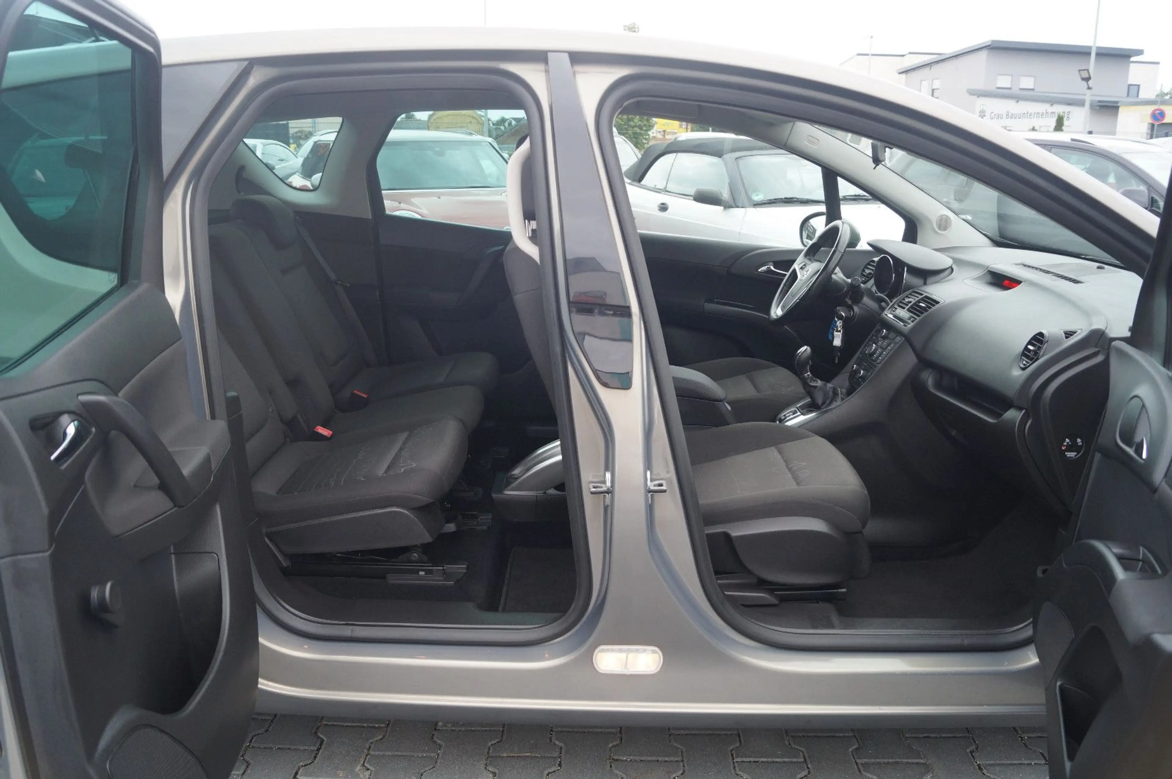 Opel Meriva B Design Edition Klimaanlage — photo 10