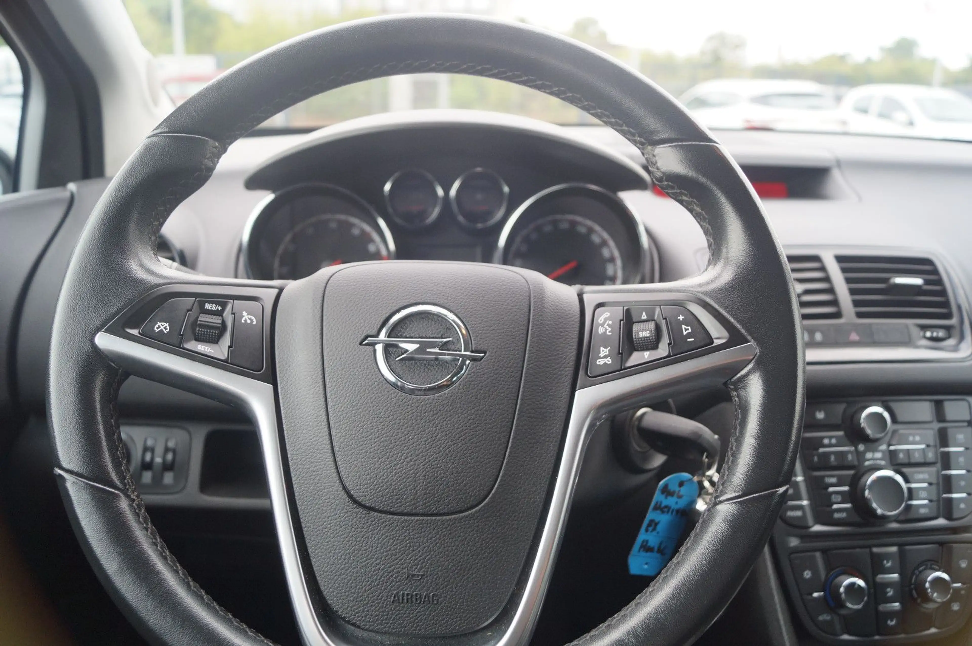 Opel Meriva B Design Edition Klimaanlage — photo 15