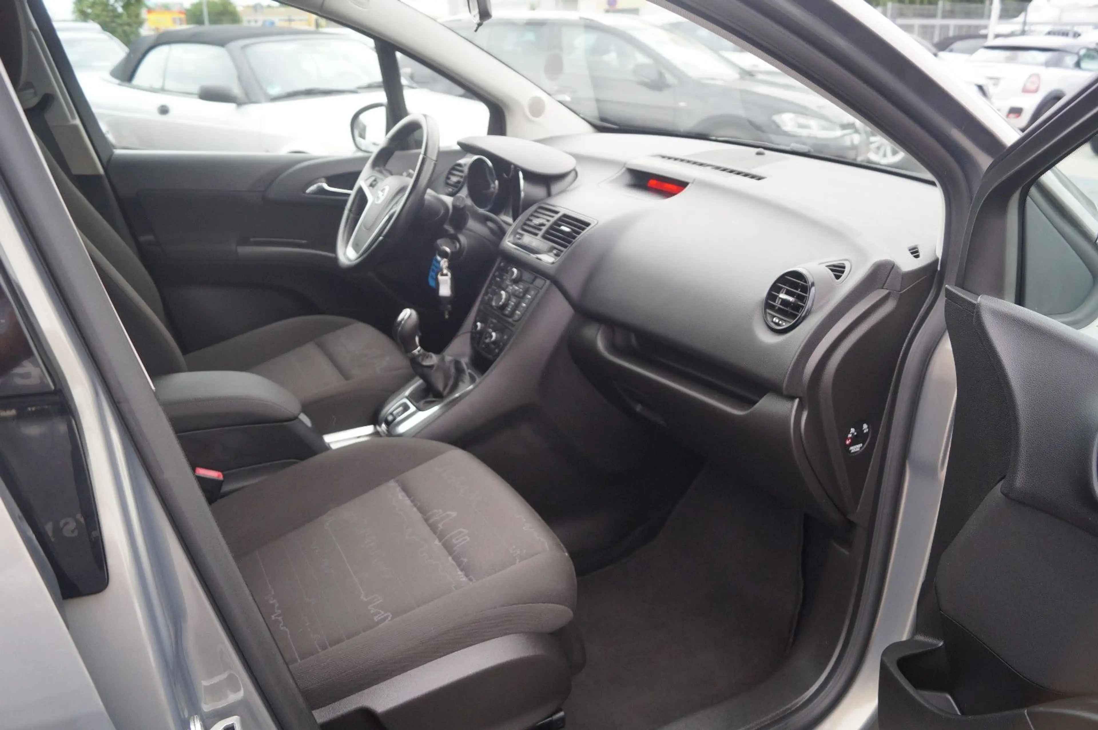 Opel Meriva B Design Edition Klimaanlage — photo 9