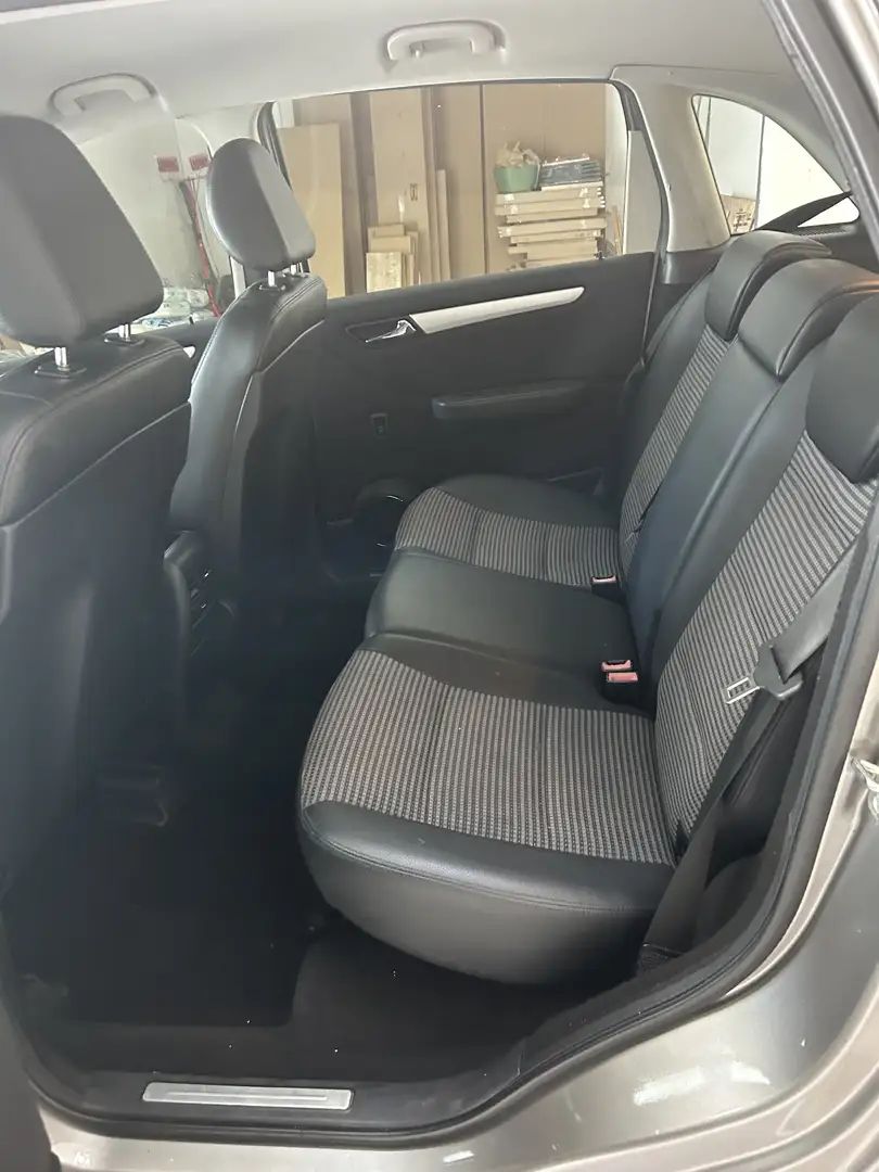 Mercedes-Benz B 200 cdi Sport - 2