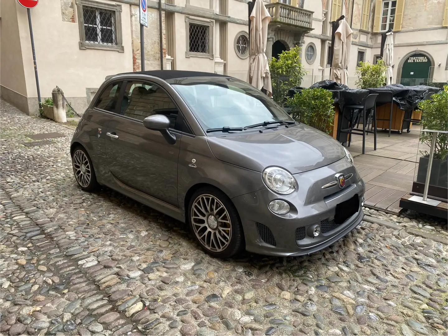 Abarth 595C 500/595 1.4 16v t. t-jet turismo 160cv Gris - 2