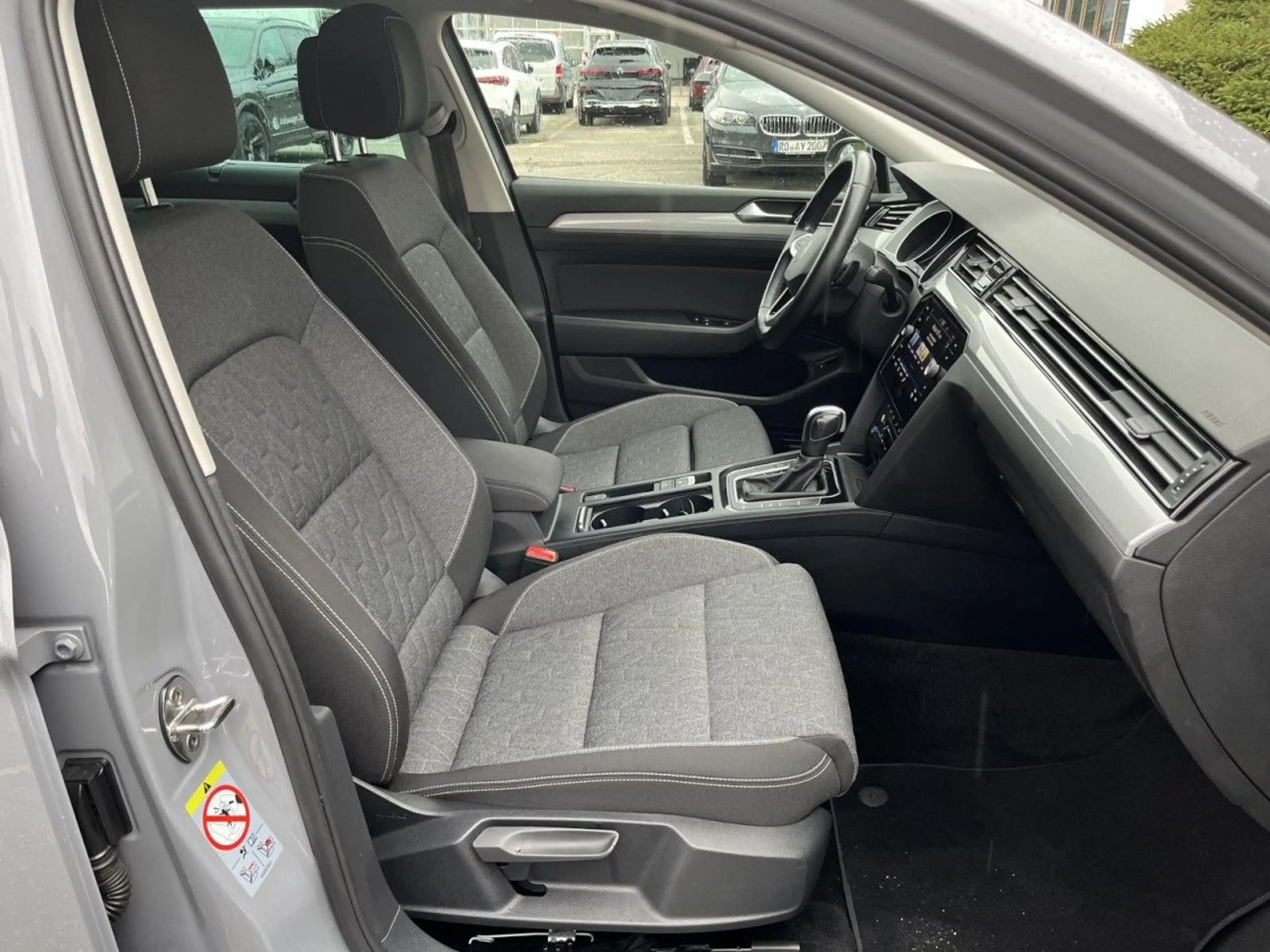 Volkswagen Passat Variant 2,0 TDI DSG Business (LED+Sitzhzg — photo 9