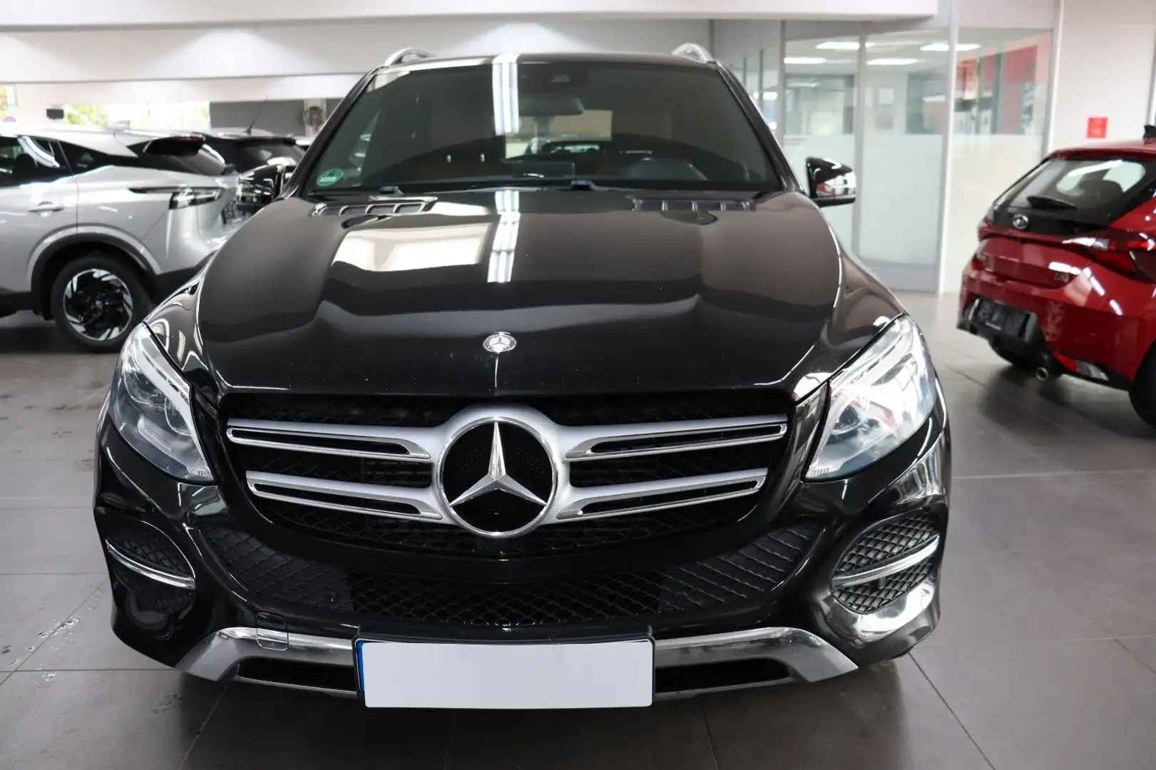 Mercedes-Benz GLE 350 GLE -Klasse GLE 350 d 4Matic AHK STHZ Schwarz - 2