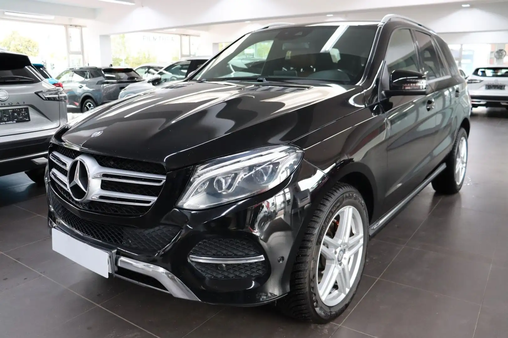 Mercedes-Benz GLE 350 GLE -Klasse GLE 350 d 4Matic AHK STHZ Schwarz - 1