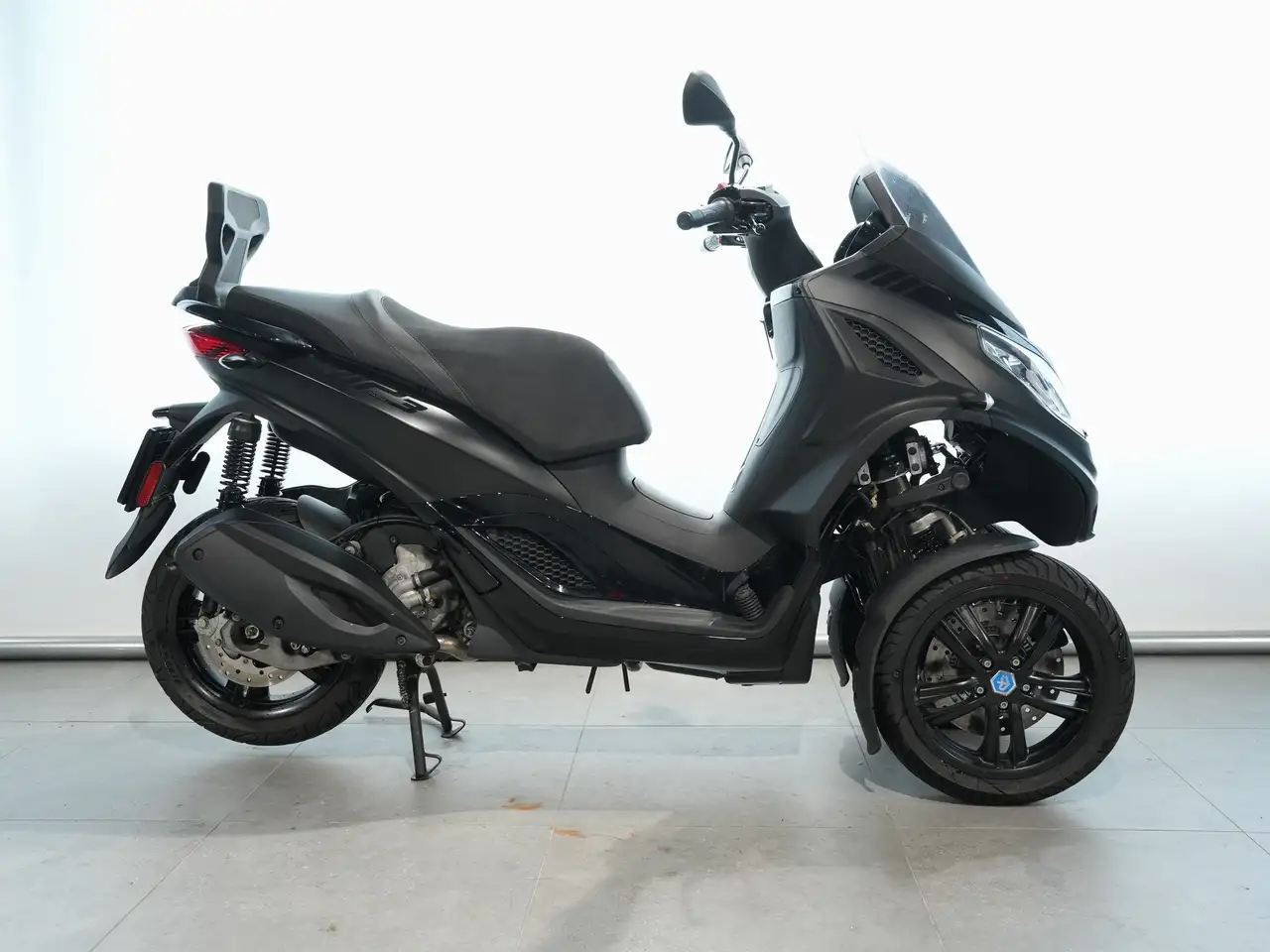 Piaggio MP3 300