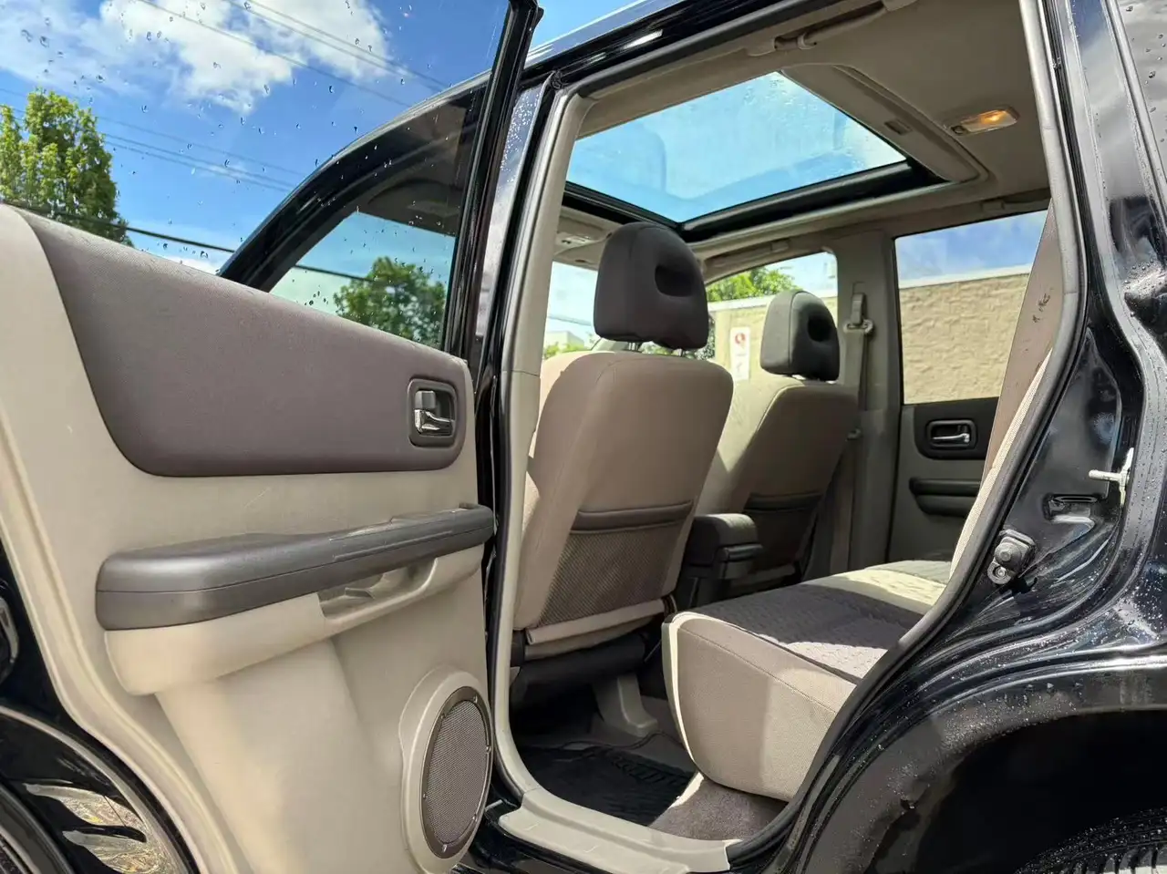 Nissan X-Trail photo Nissan X-Trail