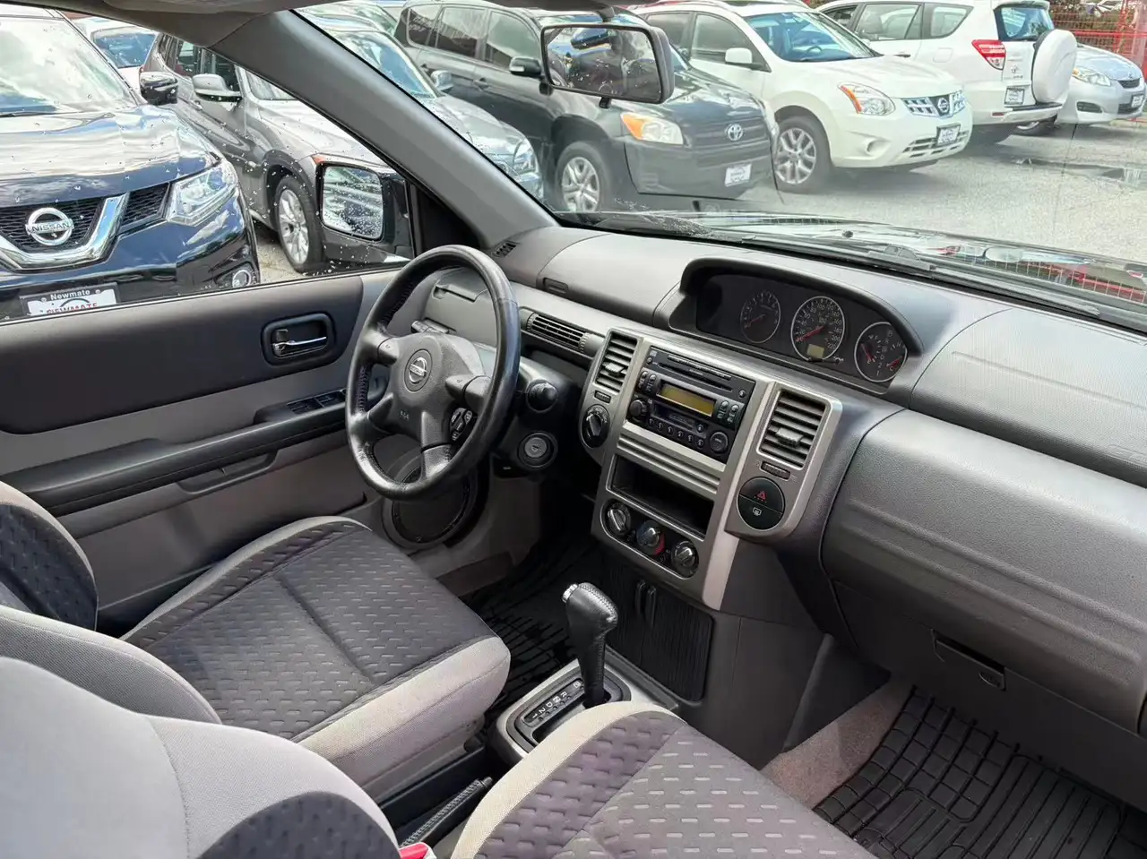 Nissan X-Trail photo Nissan X-Trail