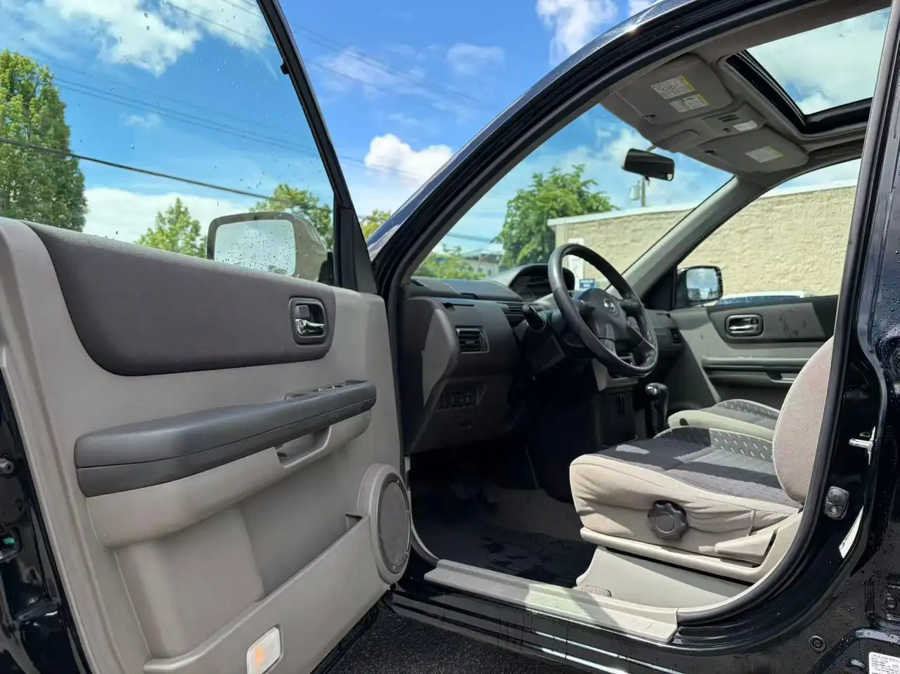 Nissan X-Trail photo Nissan X-Trail