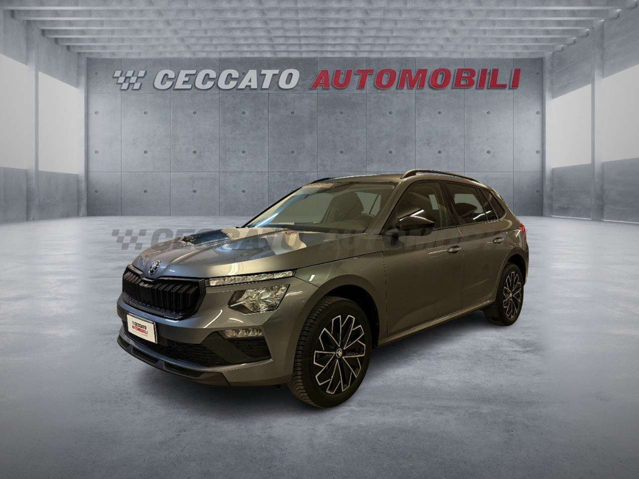 Skoda Kamiq 2024 1.0 tsi Black Dots 115cv dsg