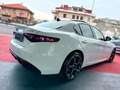 Alfa Romeo Giulia 2.2 210 CV AT8 AWD Q4 Veloce Ti 19 PANORAMA PELLE Blanc - thumbnail 6