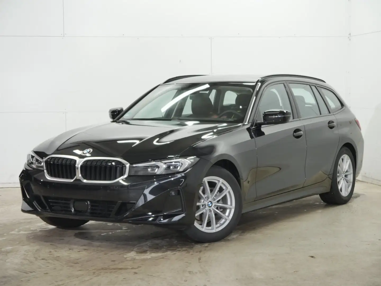 BMW 318 i Touring ACC 360° HUD H&K LivePro Schwarz - 1