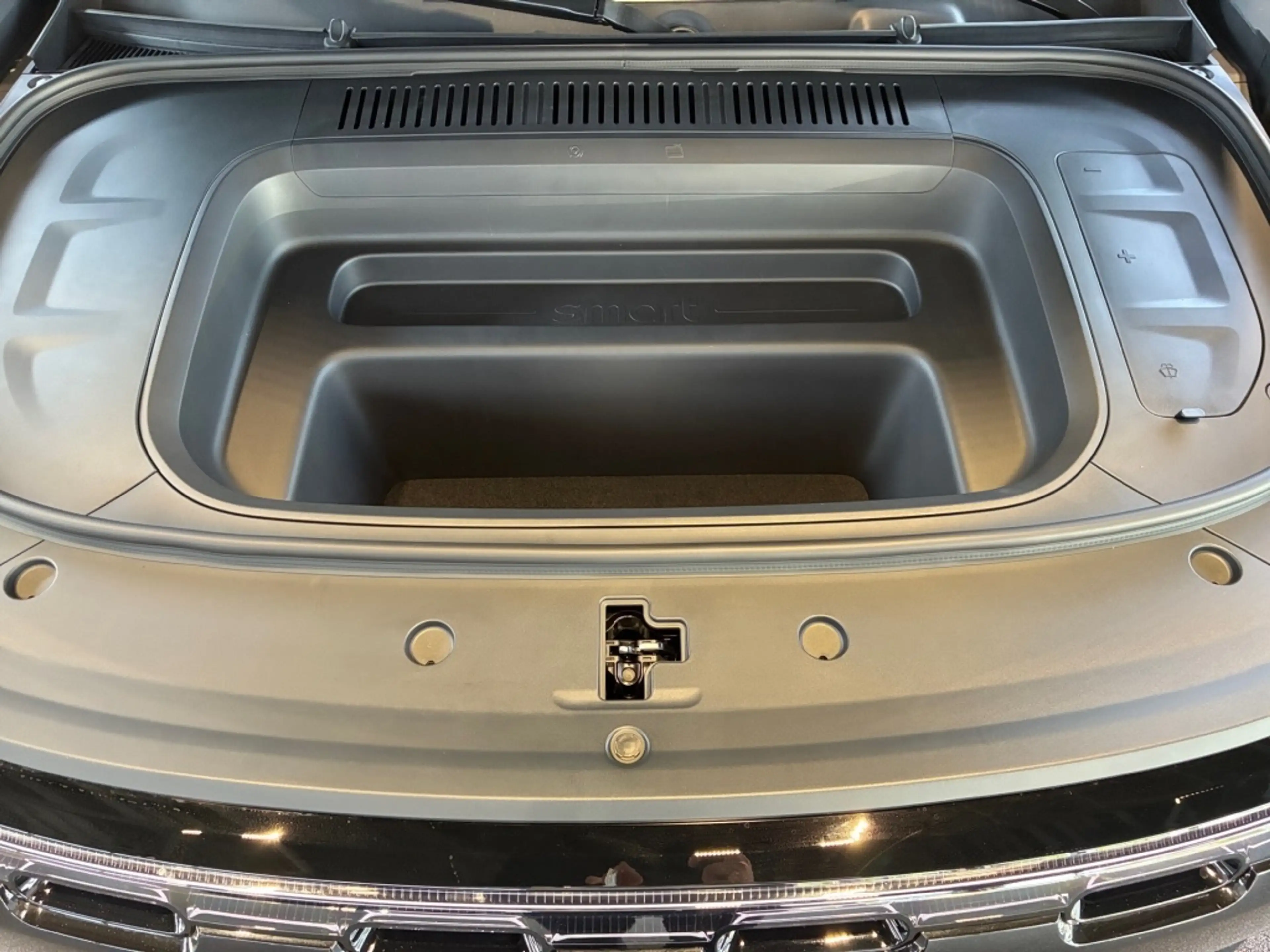 smart #5 BRABUS  KAMERA+PANO+360°+HuD+NAVI+AUT+Distr — photo 5