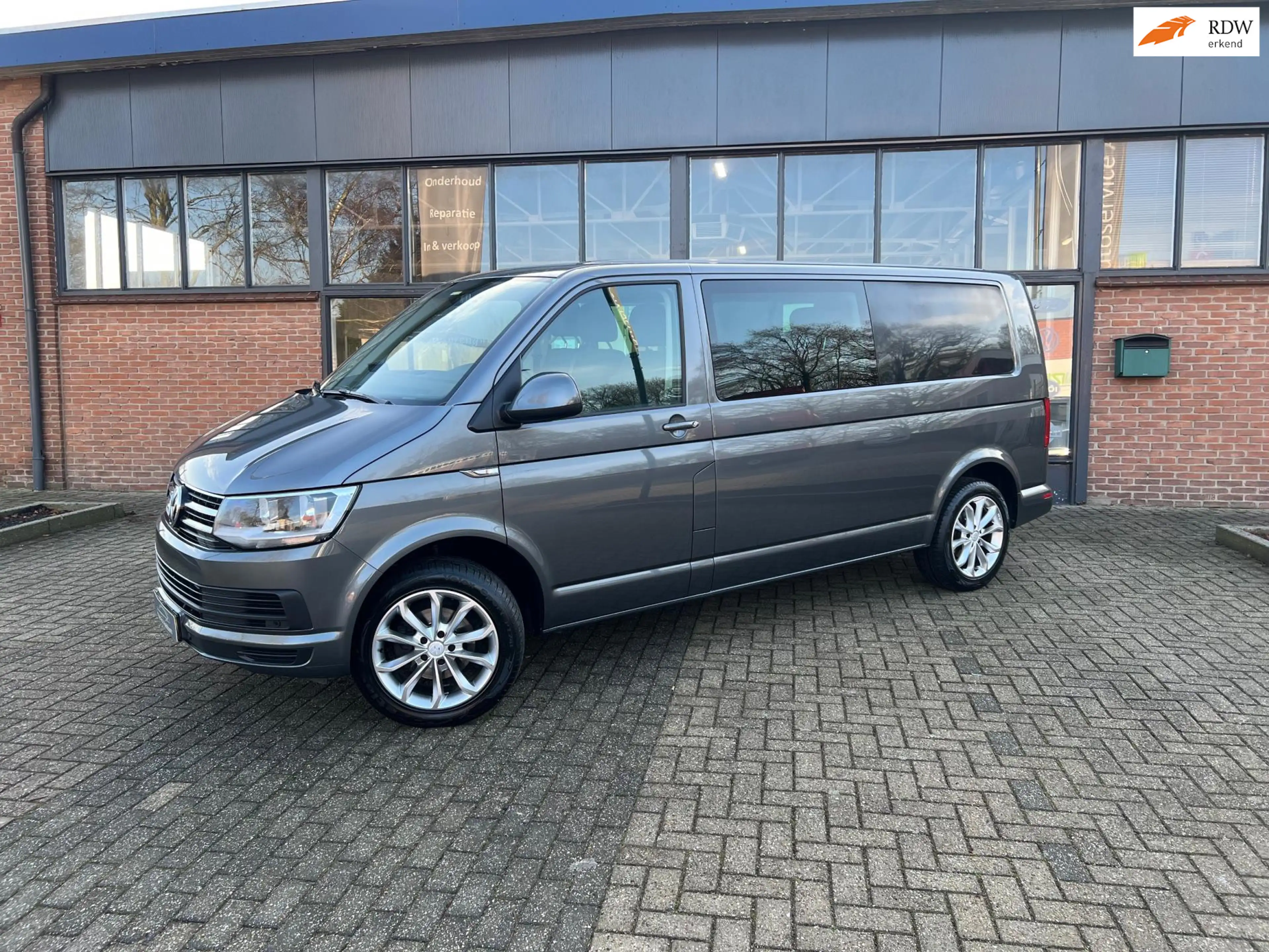Volkswagen Transporter Multivan 2.0 TDI L2H1 Caravelle, DSG, Two zone Kli