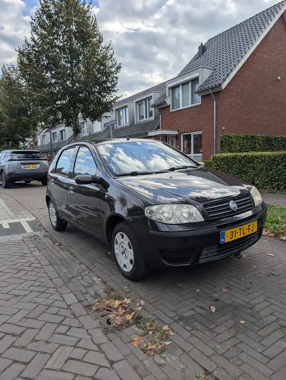 Fiat Punto 2006 из Европы — купить под ключ