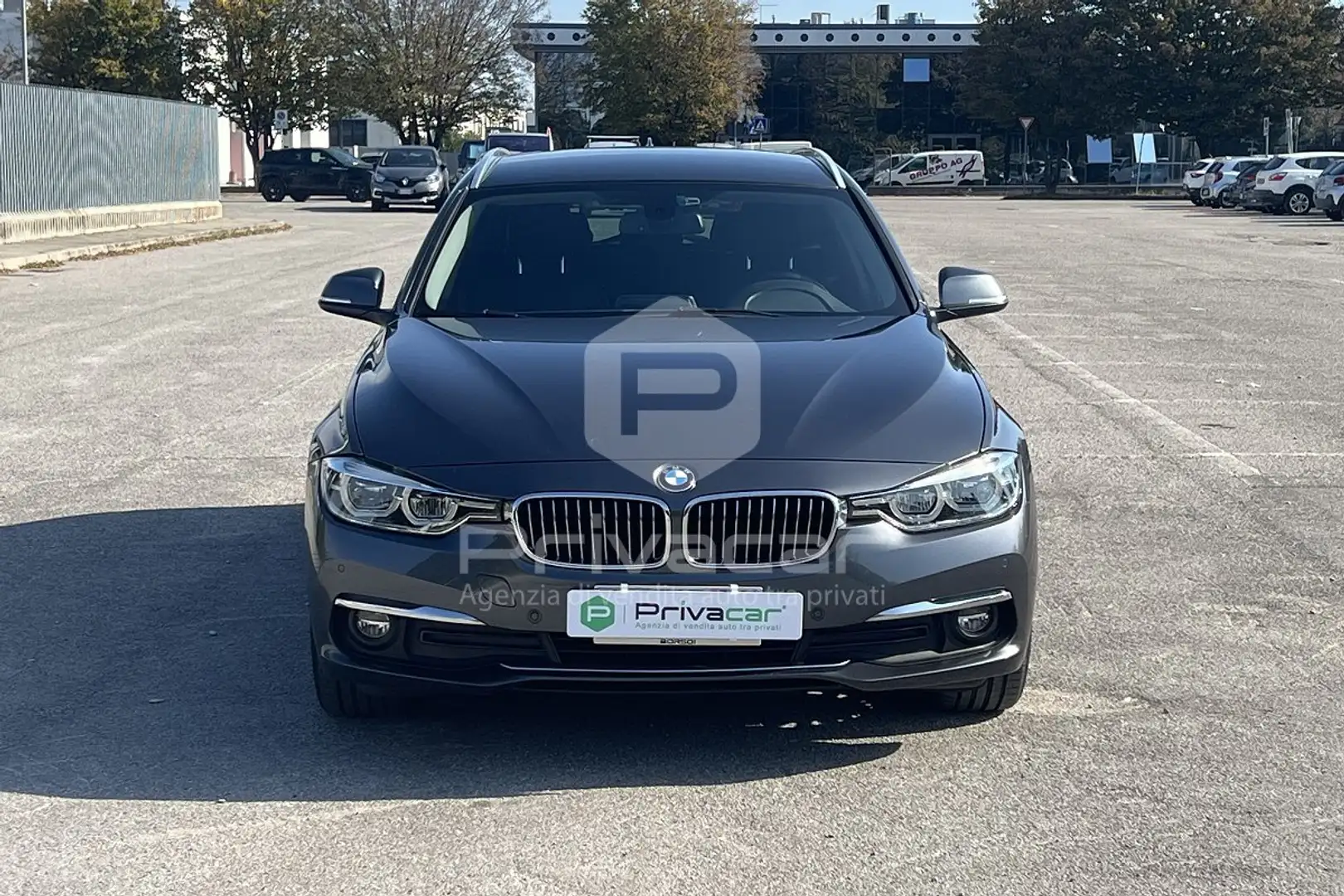 BMW 318 318d Touring Luxury Argento - 2