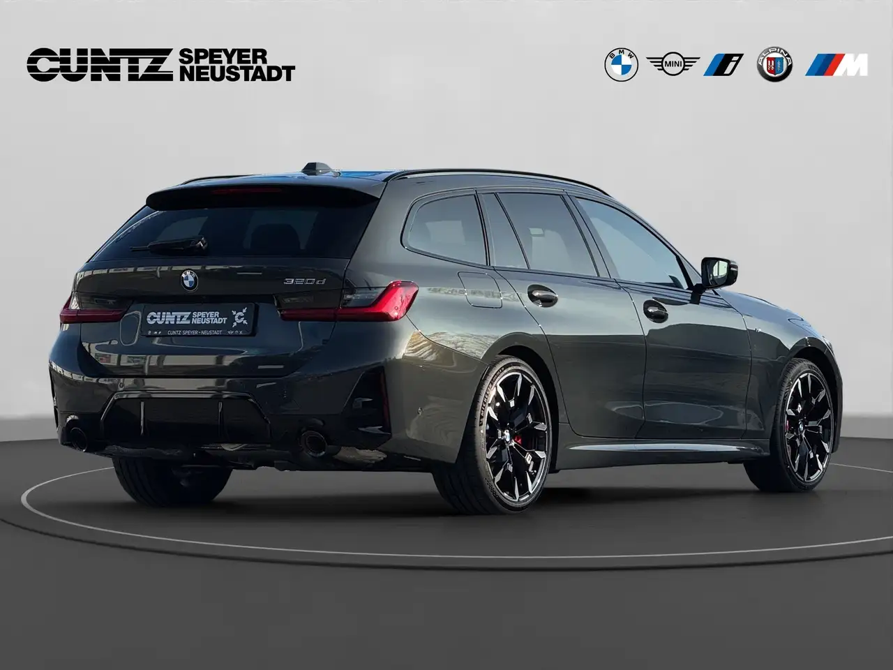 BMW 320 d Touring M Sportpaket Pro HK VFW FOKUS Q2 5