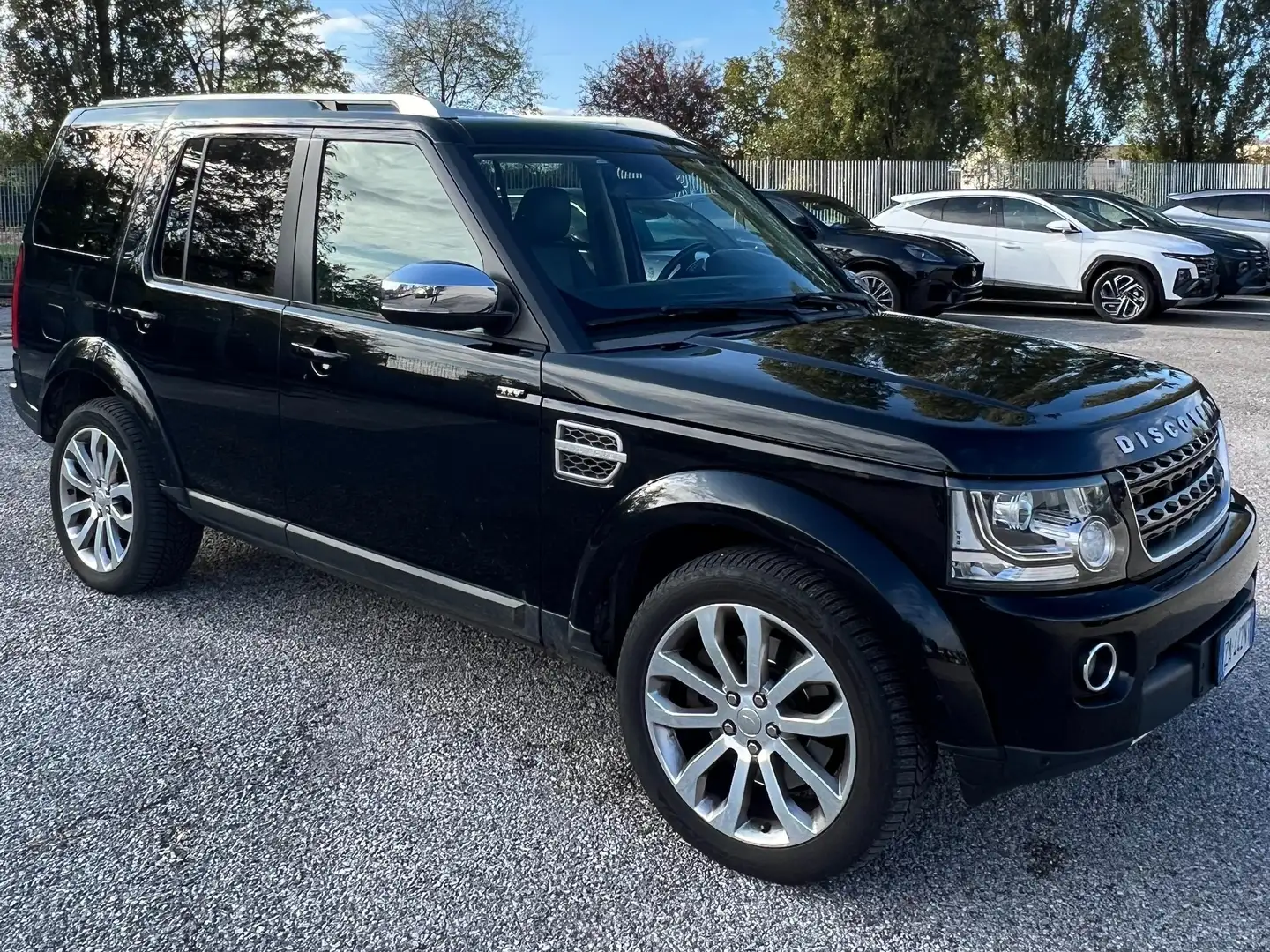 Land Rover Discovery Discovery 3.0 td6 HSE 25°anniv 249cv Nero - 2