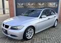 BMW 320 3-serie 320i High Executive 1e eigenaar NAVI/LEER/ Grijs - thumbnail 3