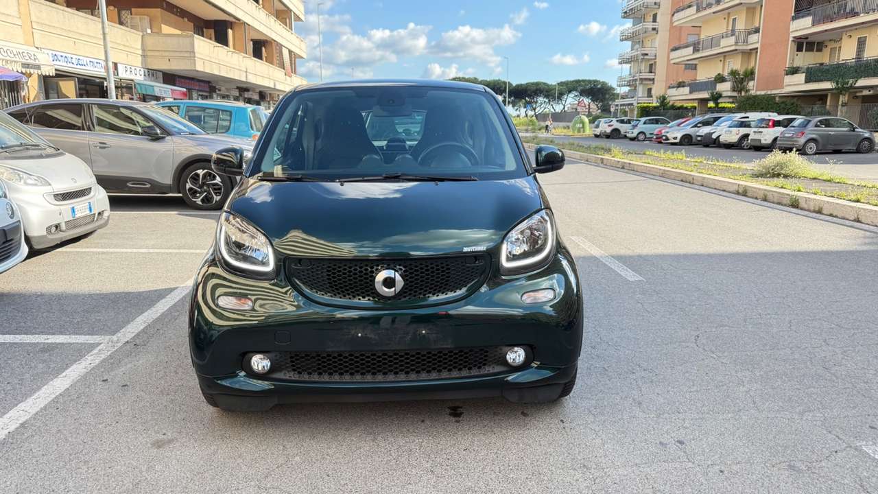 smart forTwo 70 1.0 Prime VERDE BRITISH LED PDC PELLE PANORAMA