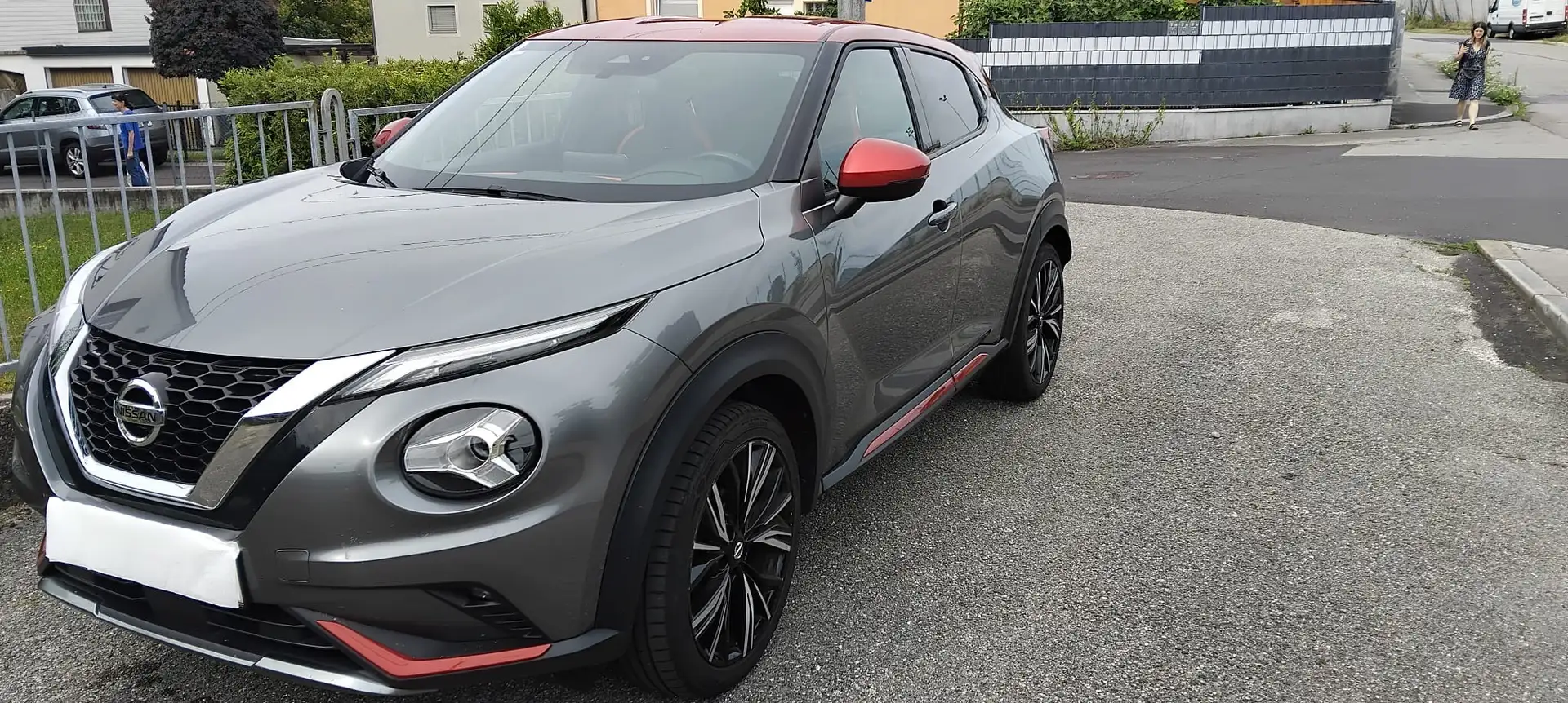 Nissan Juke Juke DIG-T 117 N-Design N-Design Silber - 1