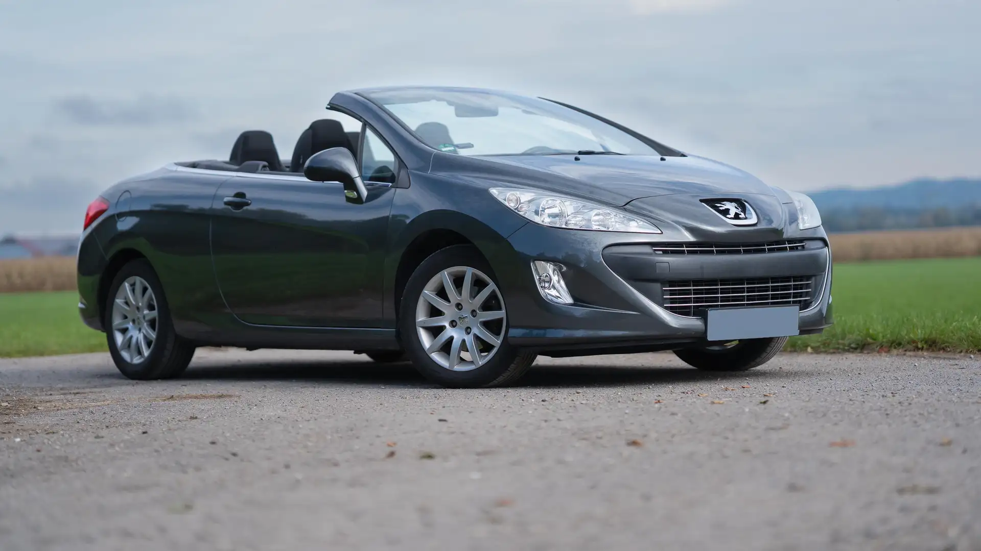 Peugeot 308 308 CC 120 VTi Tendance Grau - 1