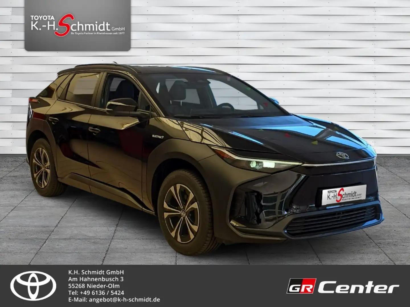Toyota bZ4X FWD 4x2 Frontantrieb  Elektromotor 5-Türer Schwarz - 2