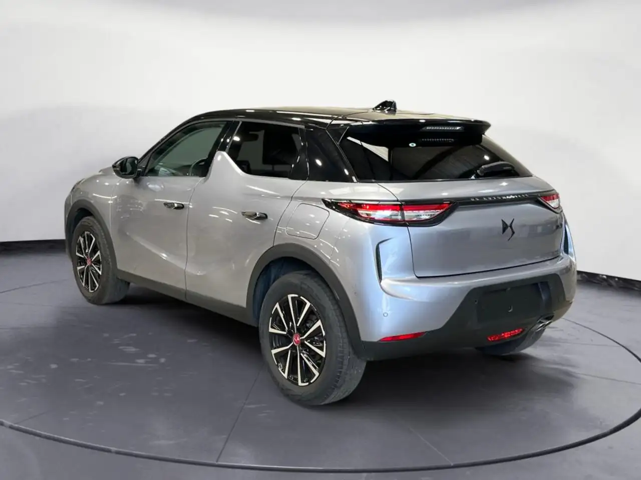 DS Automobiles DS 3 2024