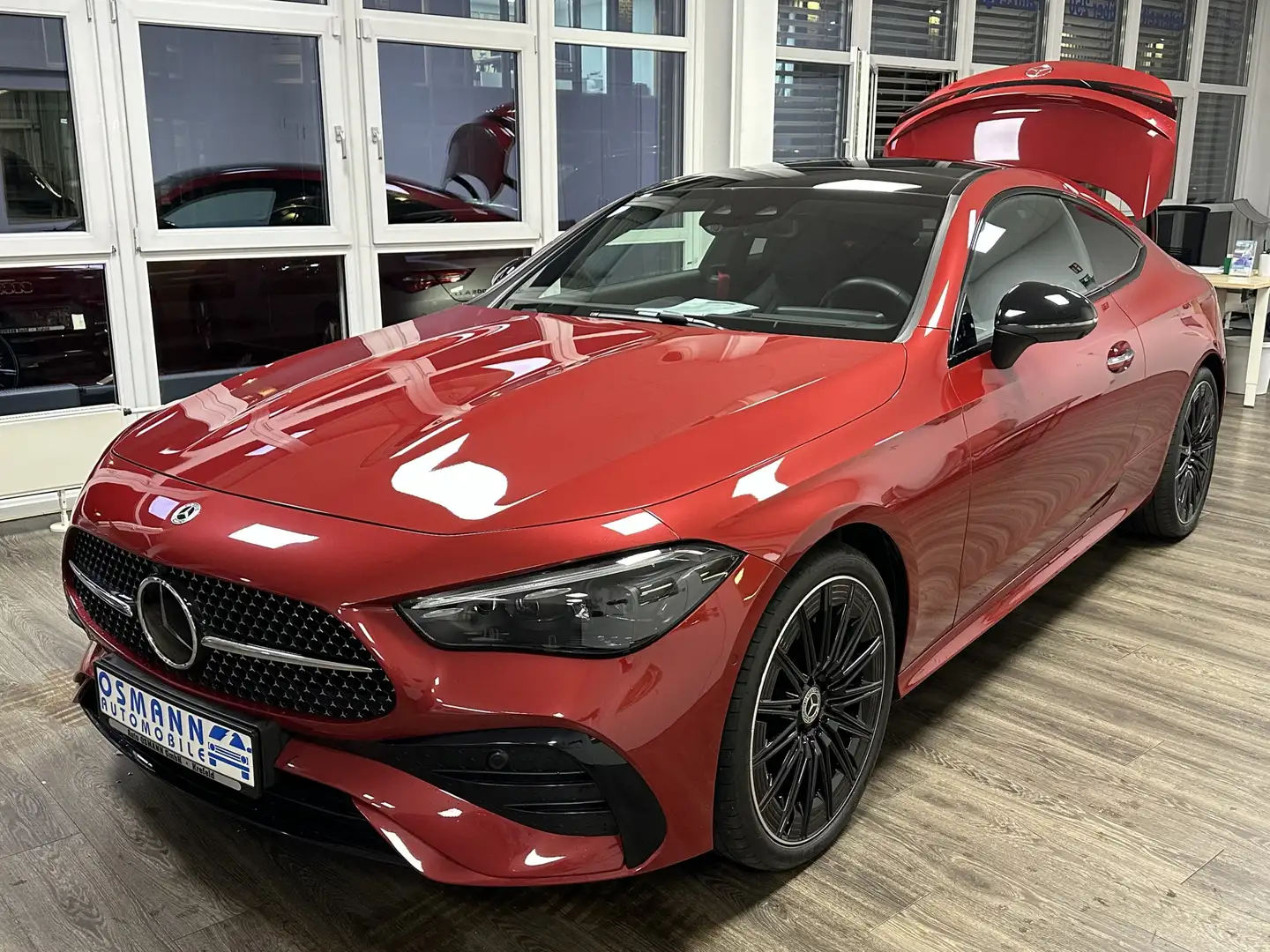 Mercedes-Benz CLE 220 d Coupe 9G Edition AMG PANO ALLRADLENK. Rot - 1