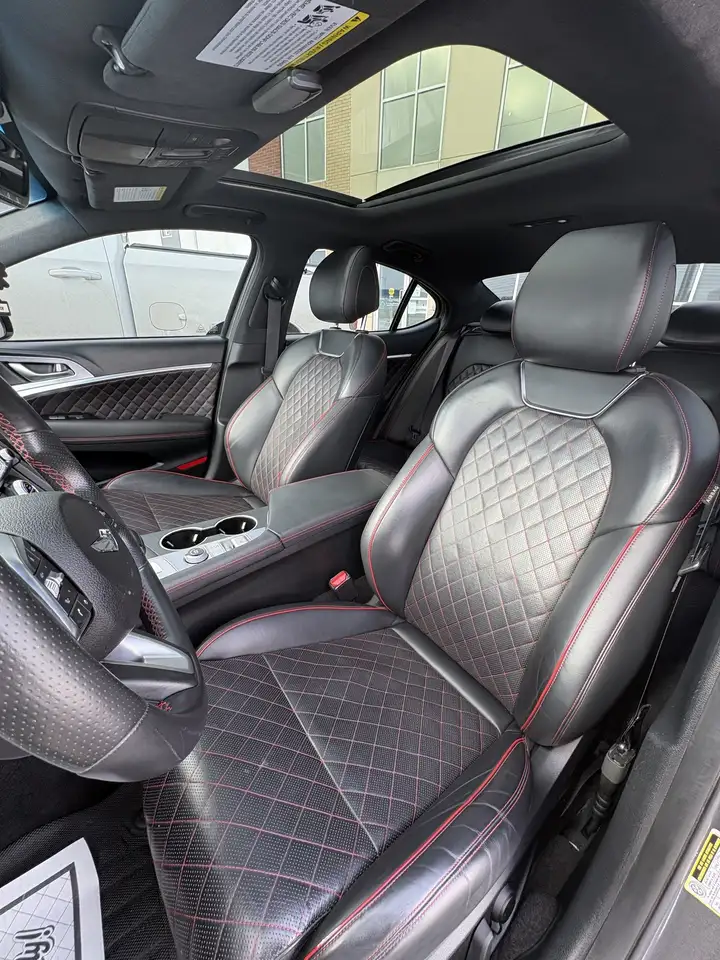 Genesis G70 снимка Genesis G70