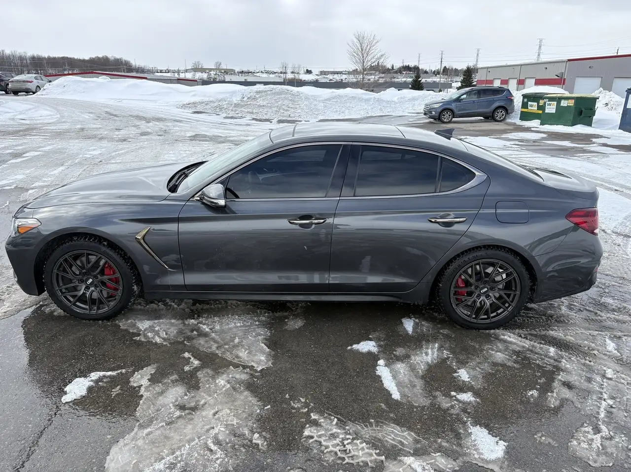 Genesis G70 снимка Genesis G70