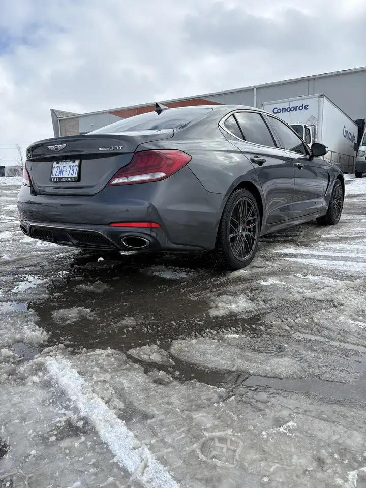 Genesis G70 снимка Genesis G70
