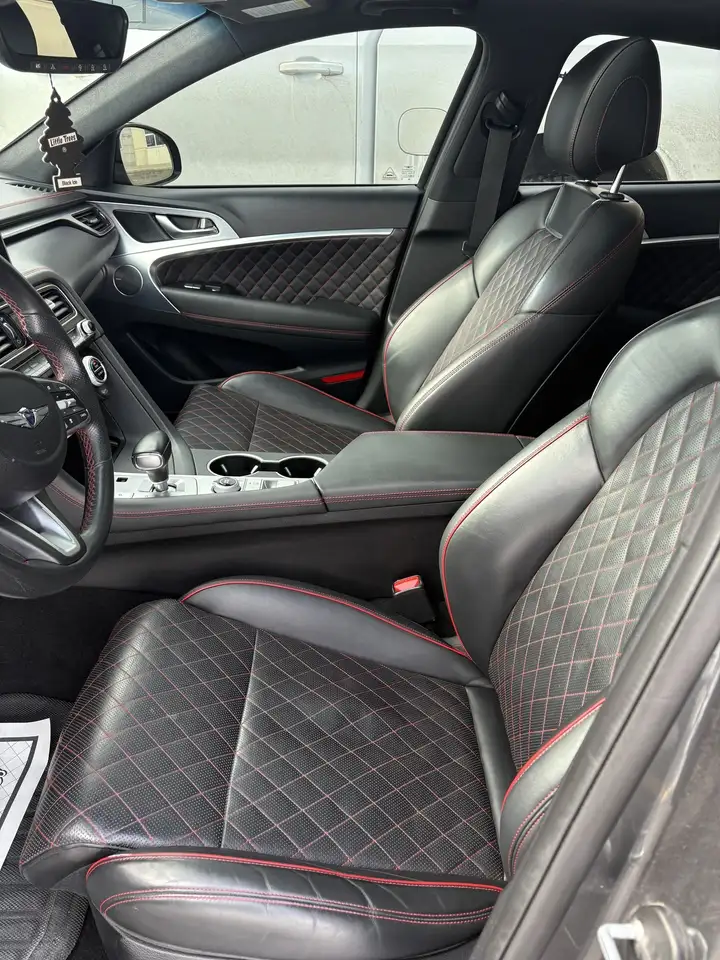 Genesis G70 снимка Genesis G70