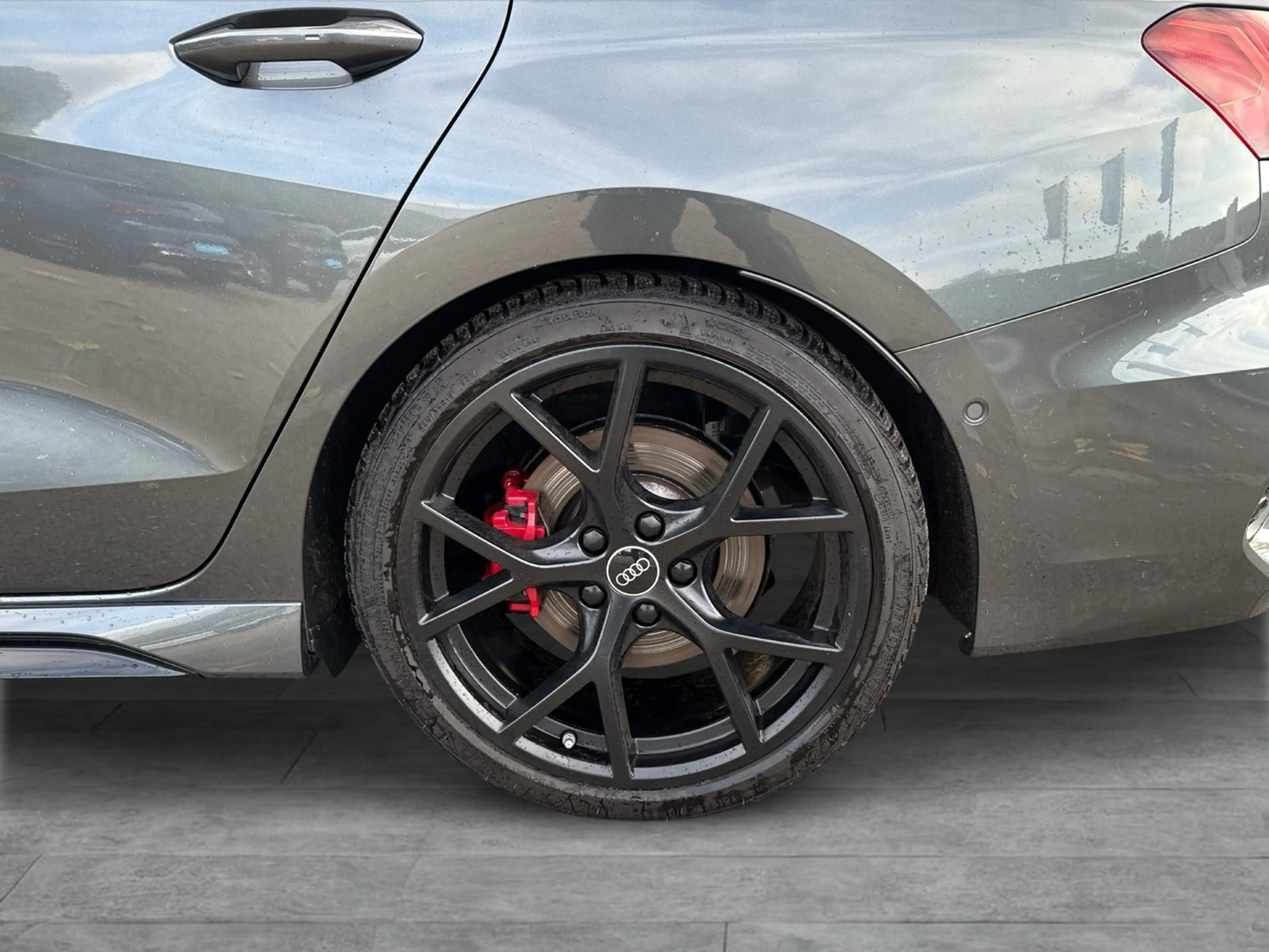 Audi RS3 Qu. KERAMIK PANO B&O SPORTABGAS LEDER — photo 8