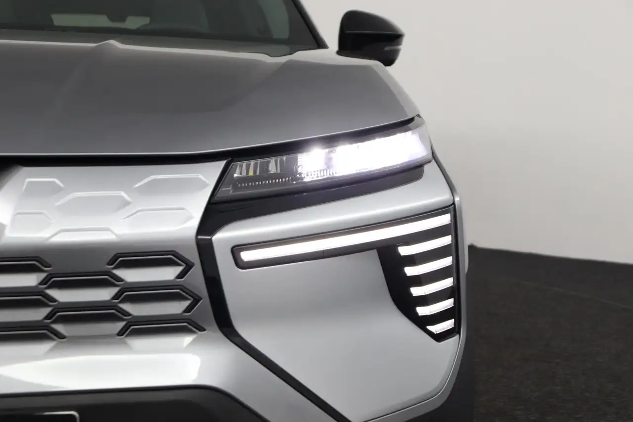 Mitsubishi Eclipse Cross 2026 — фото 9