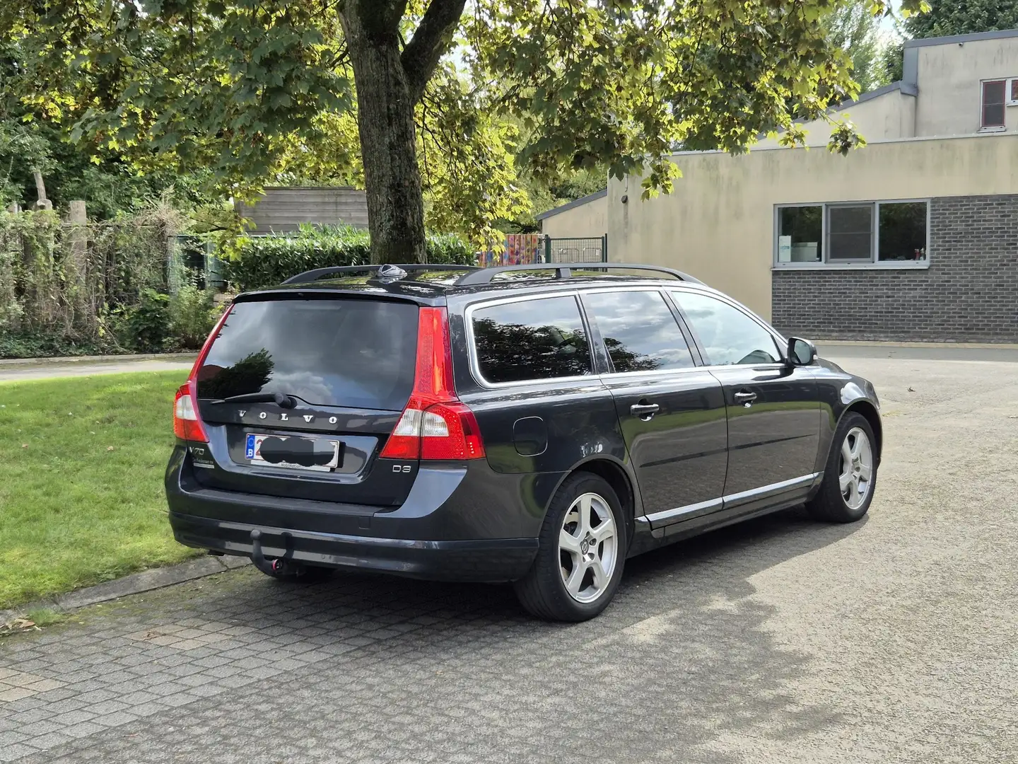 Volvo V70 D3 Geartronic 163pk 5 cilinder Gris - 1