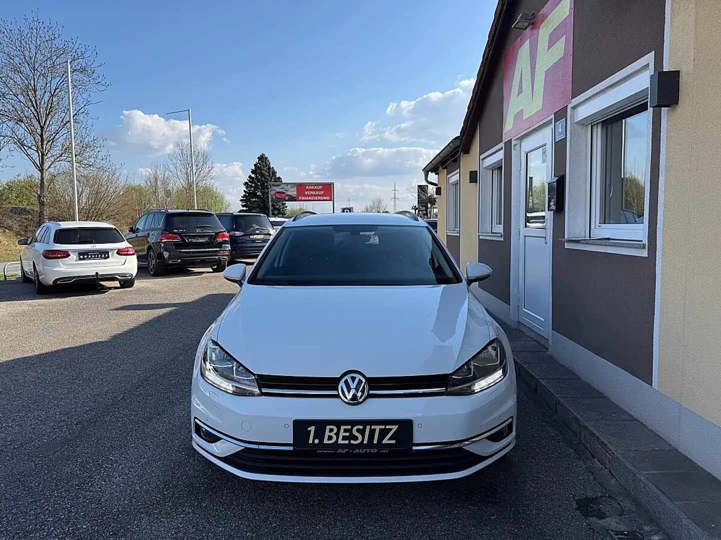 Volkswagen Golf Variant Rabbit 40 1,6 TDI SCR | VIRTUAL | NAVI | PARKPI... Weiß - 2