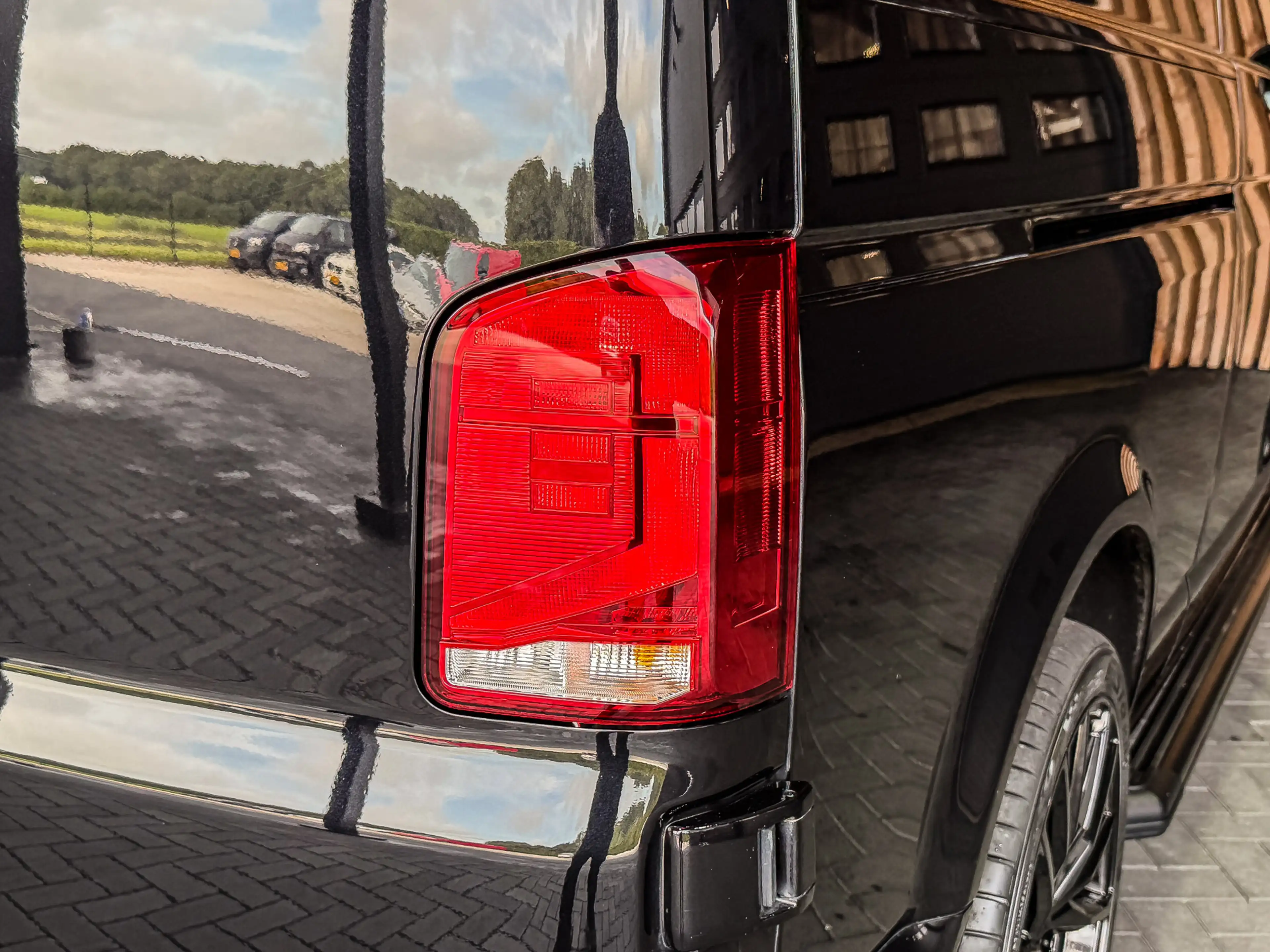 Volkswagen T6.1 Transporter 2.0 TDI 204PK DSG L2H1 Bulli | LED KOPLAMPEN | DIG — photo 44